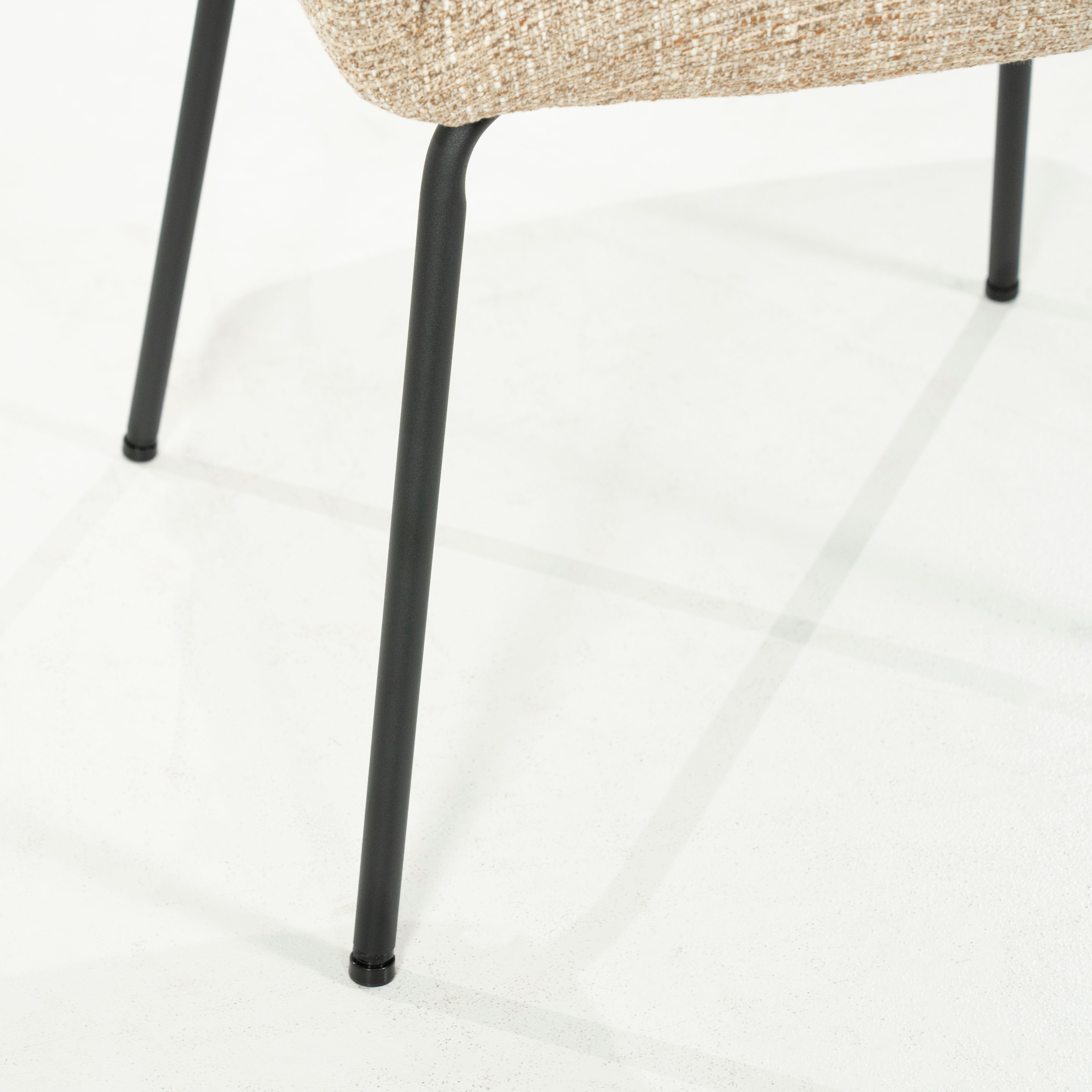 Krzesło INDY taupe z czarną podstawą