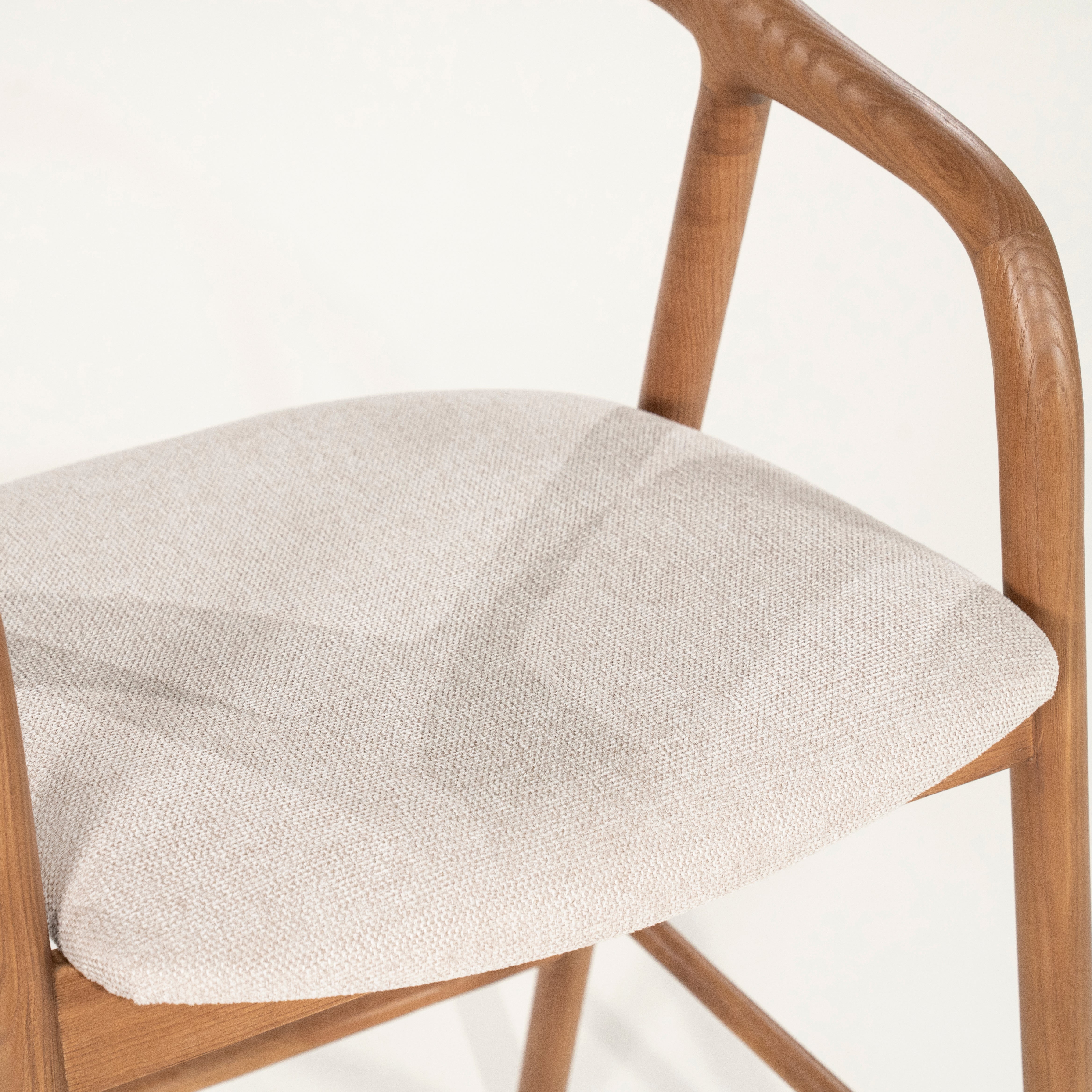 RAYVEN Ash Wood Stool