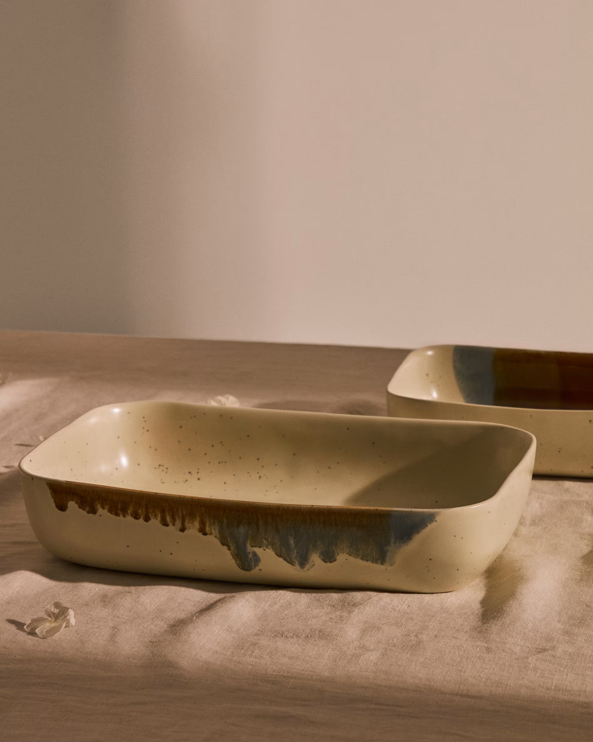 MIGLO ceramic heat-resistant dish