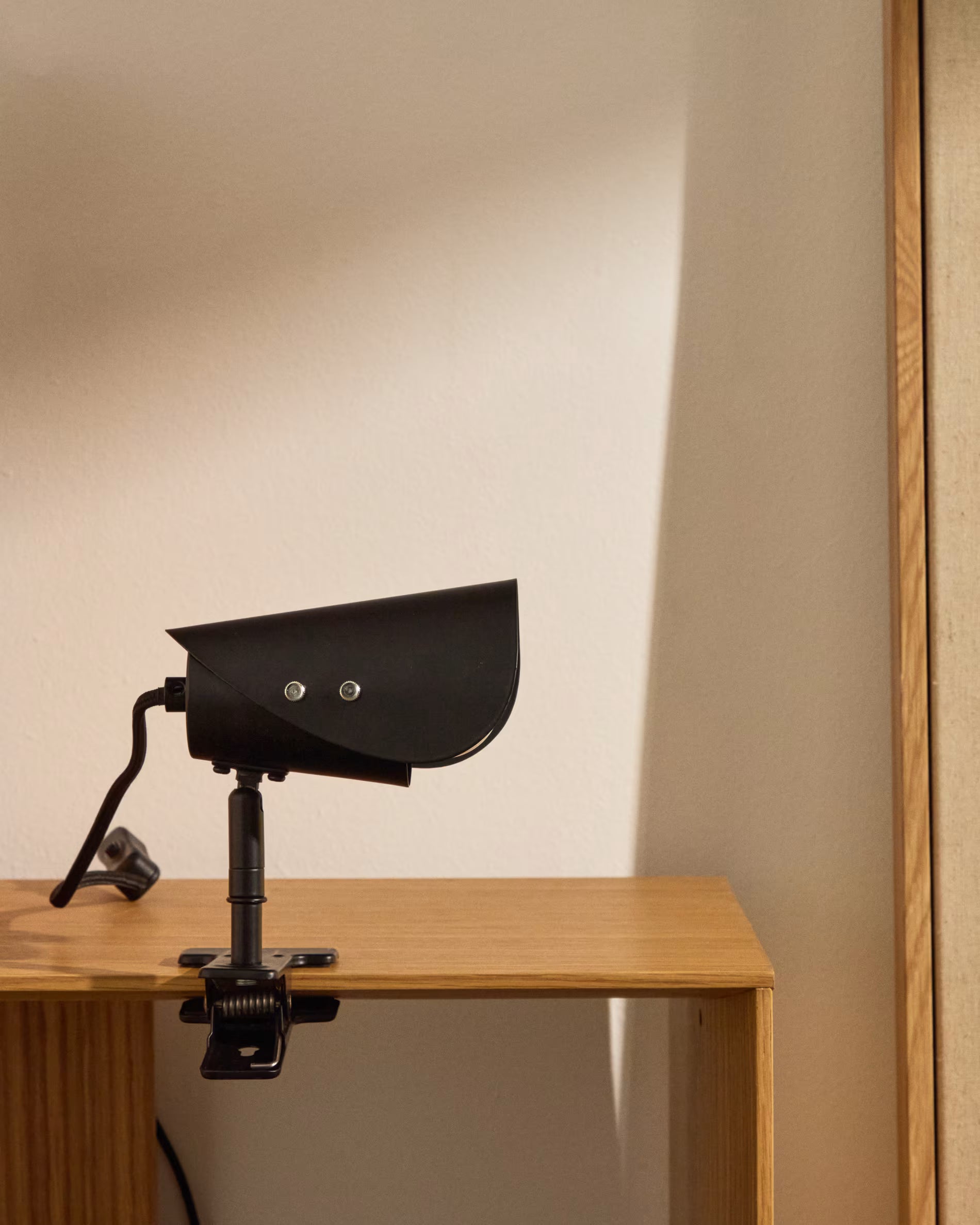 Lampa biurkowa z klipsem JULA czarny