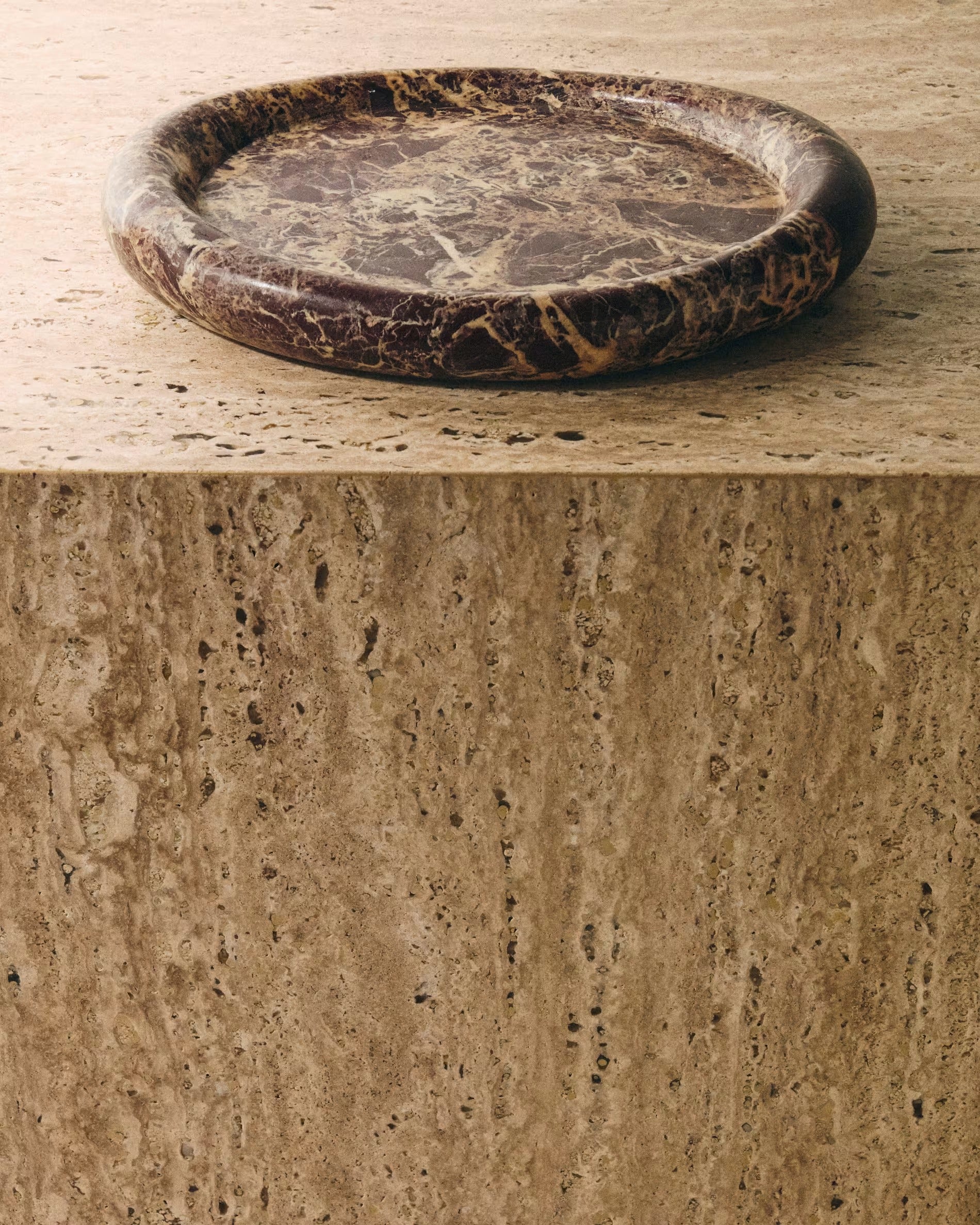 Lenorel tray burgundy marble