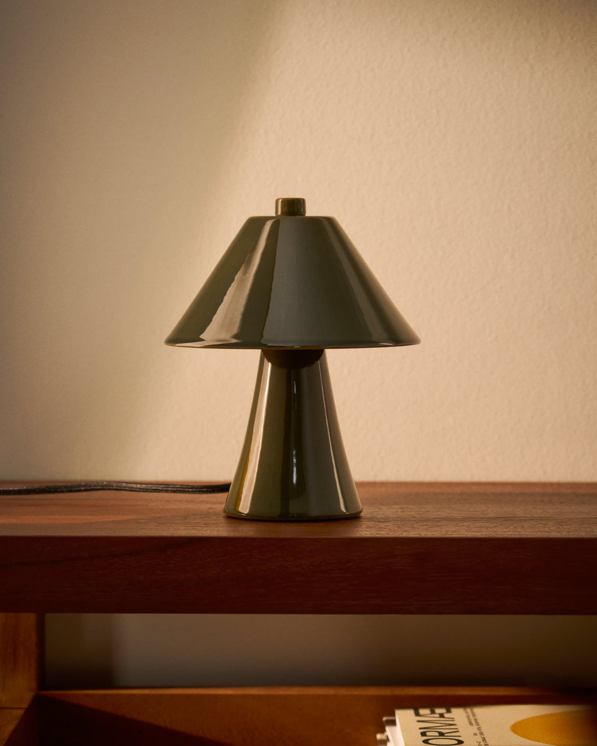 Lampa stołowa CEREN zielony ceramika – ujęcie 2