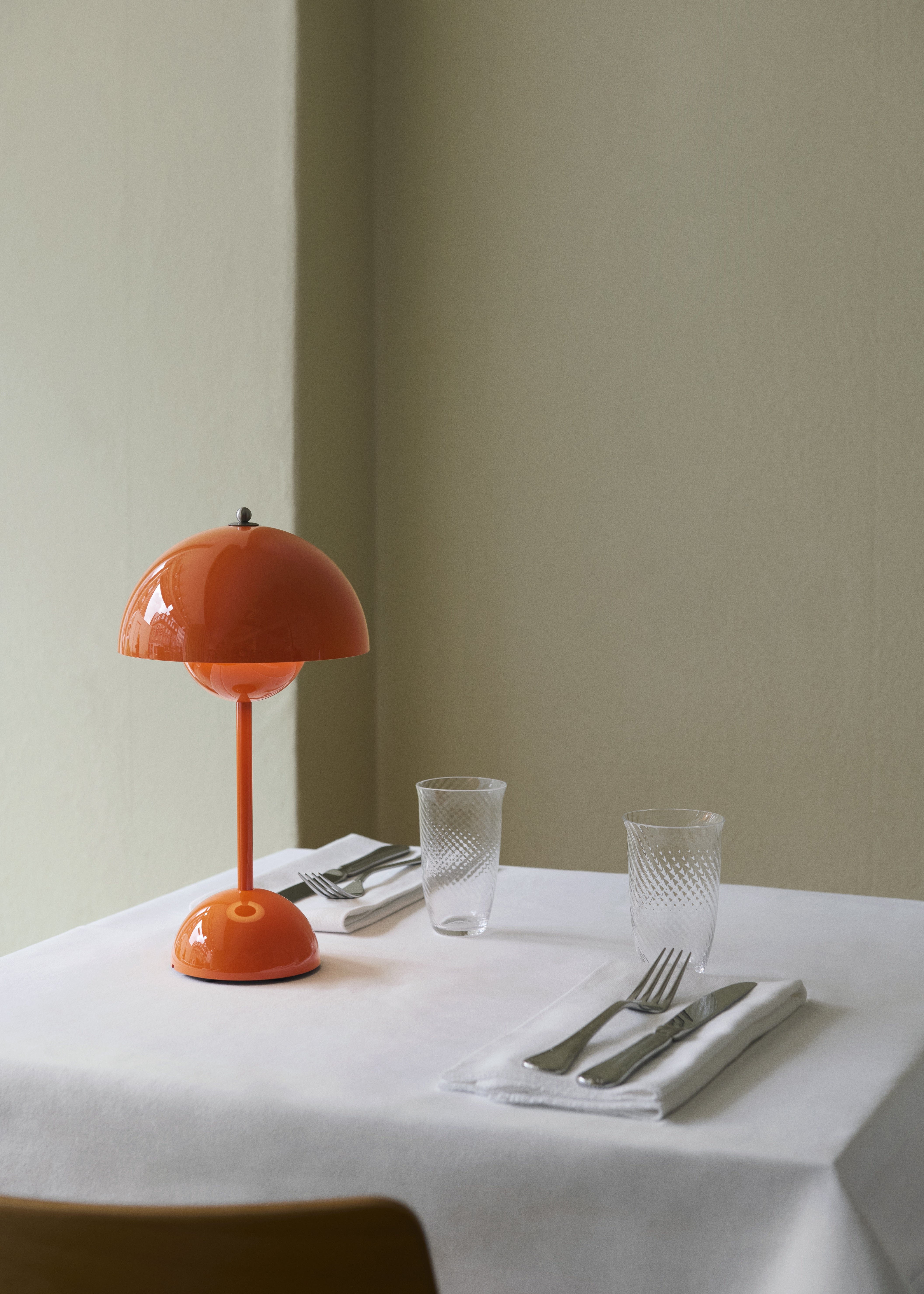 Lampa przenośna FLOWERPOT VP9 pomarańczowy