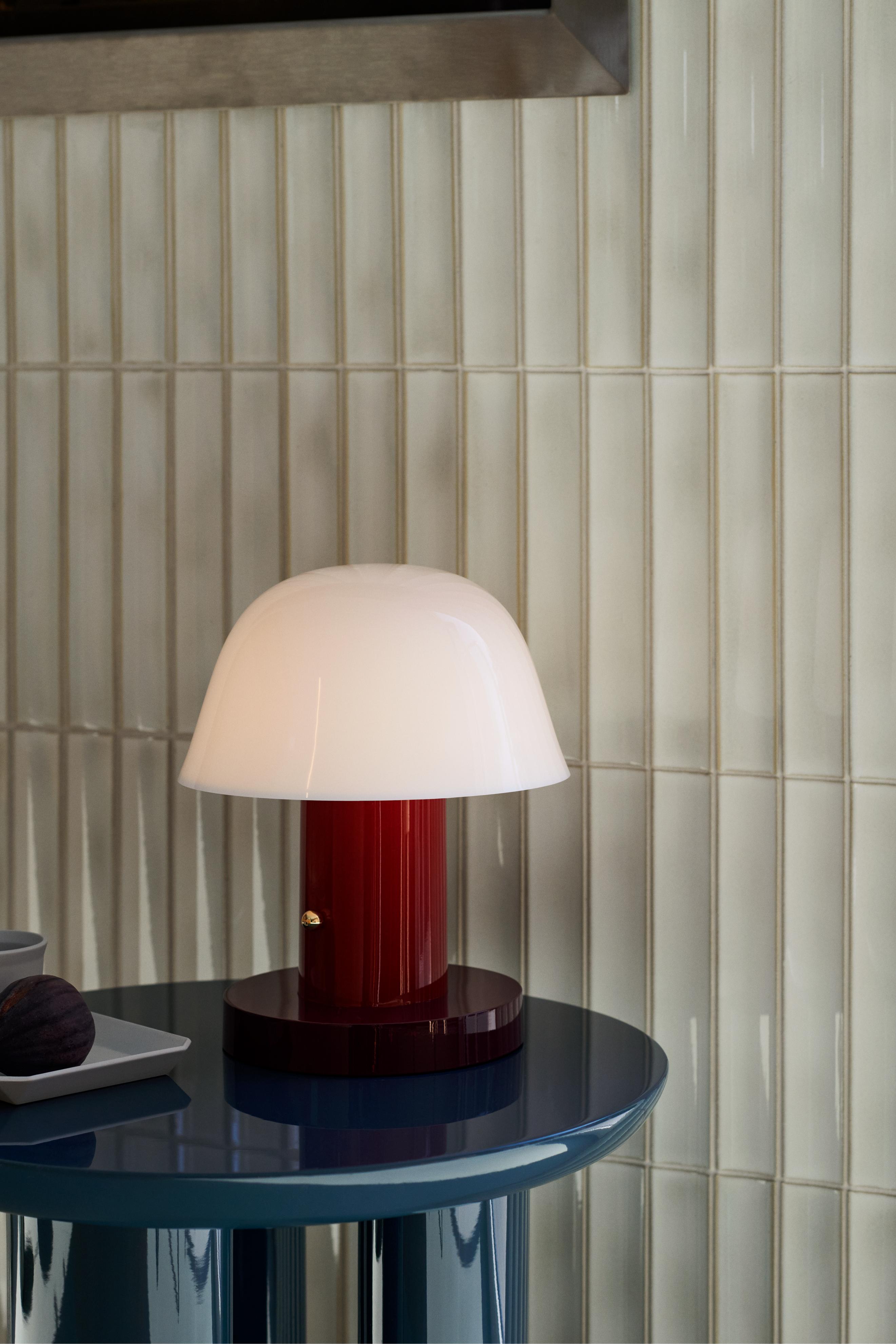 Lampa przenośna SETAGO JH27 kremowy klosz z ciemnoczerwoną podstawą