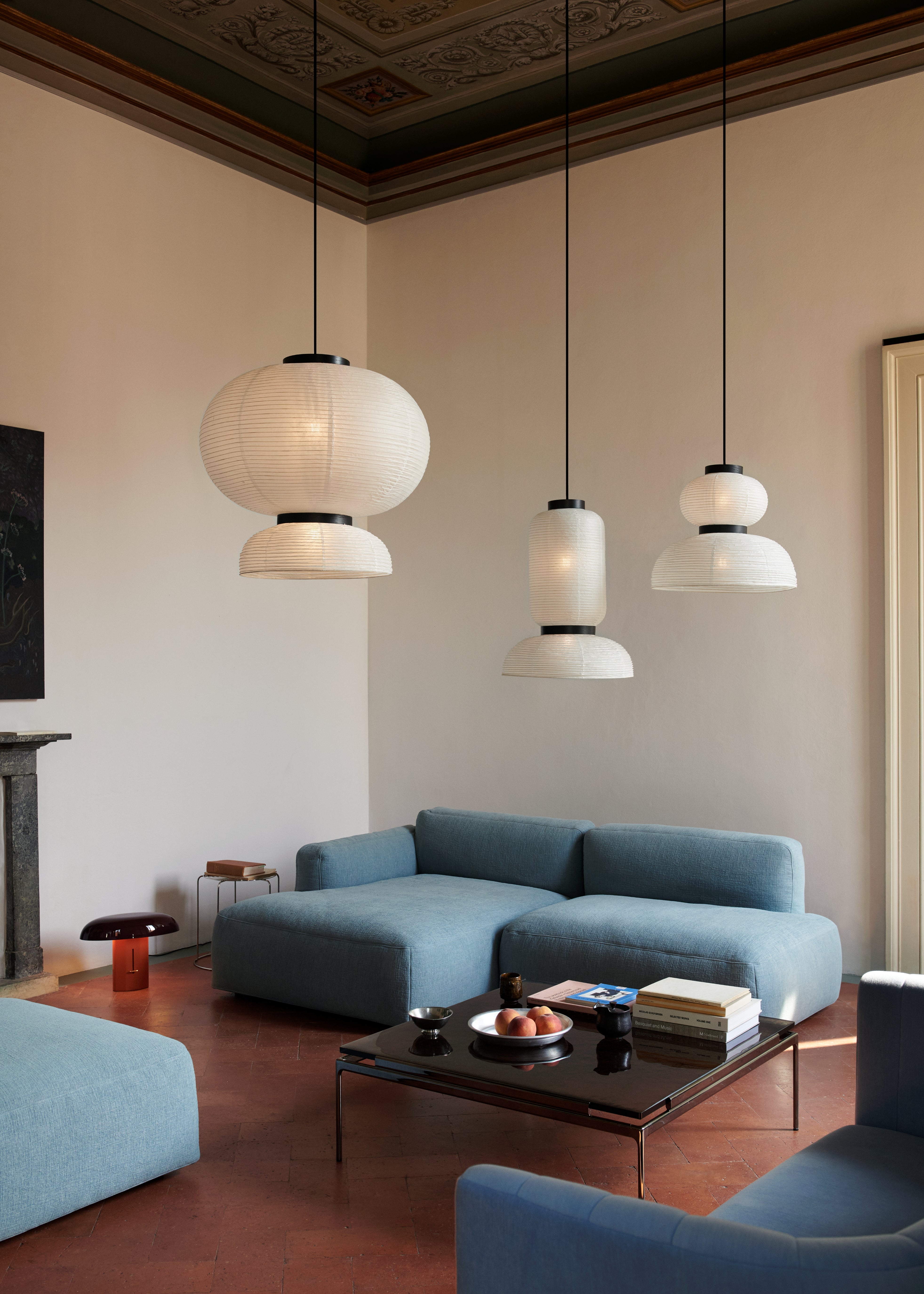Lampa wisząca FORMAKAMI JH4 biały papierowy klosz z czarnym dębowym wykończeniem