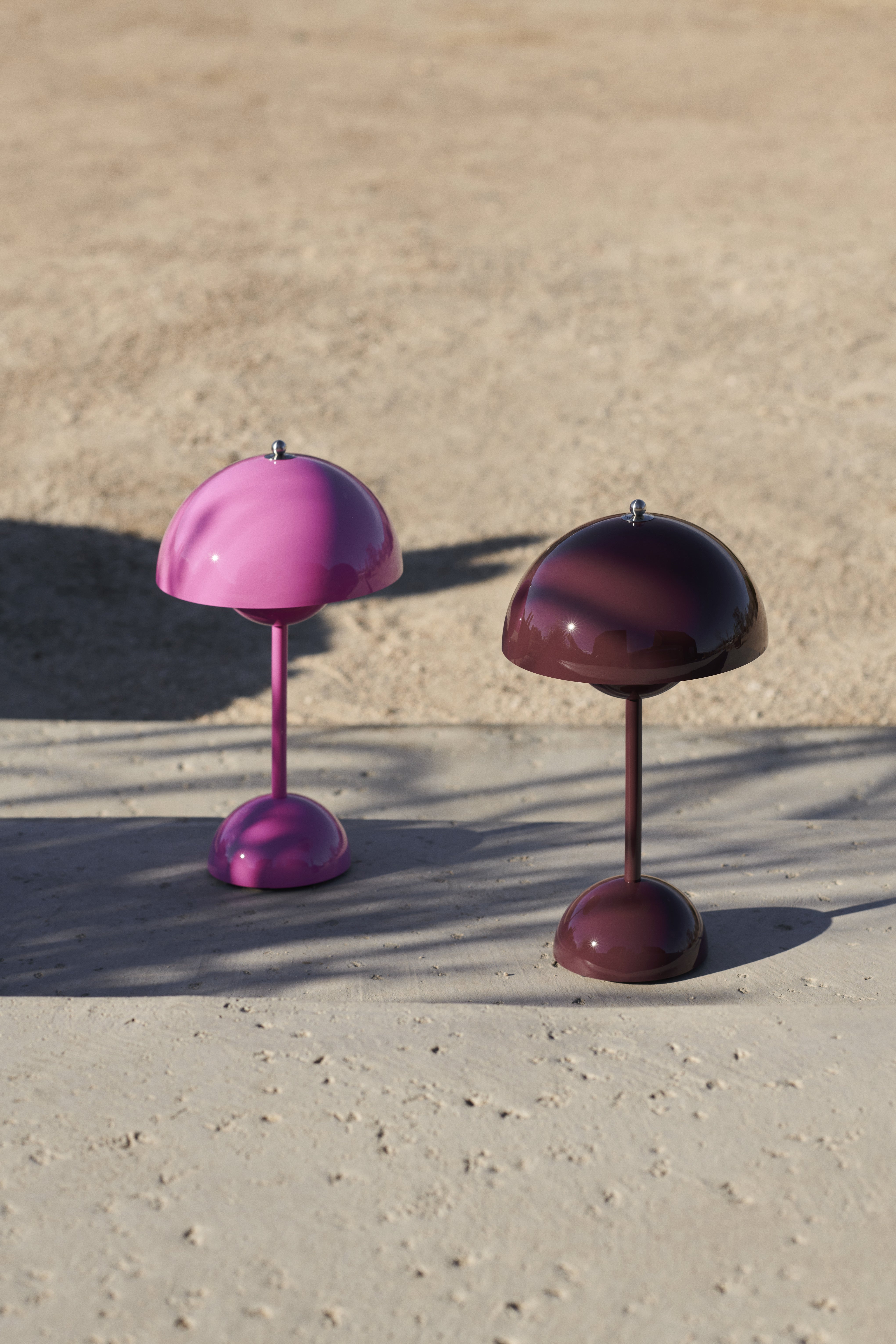 Lampa przenośna FLOWERPOT VP9 fuksjowy