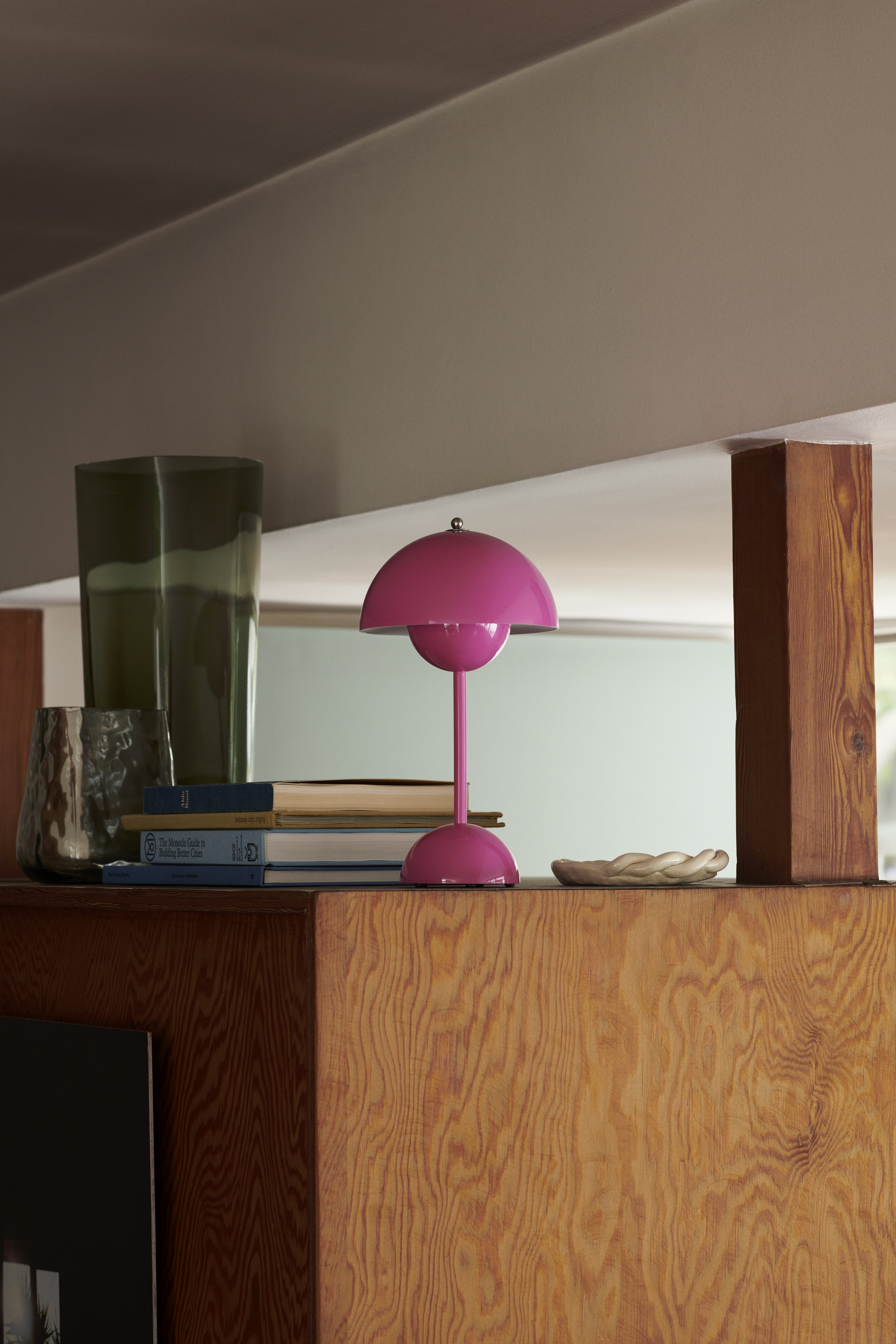 Lampa przenośna FLOWERPOT VP9 fuksjowy