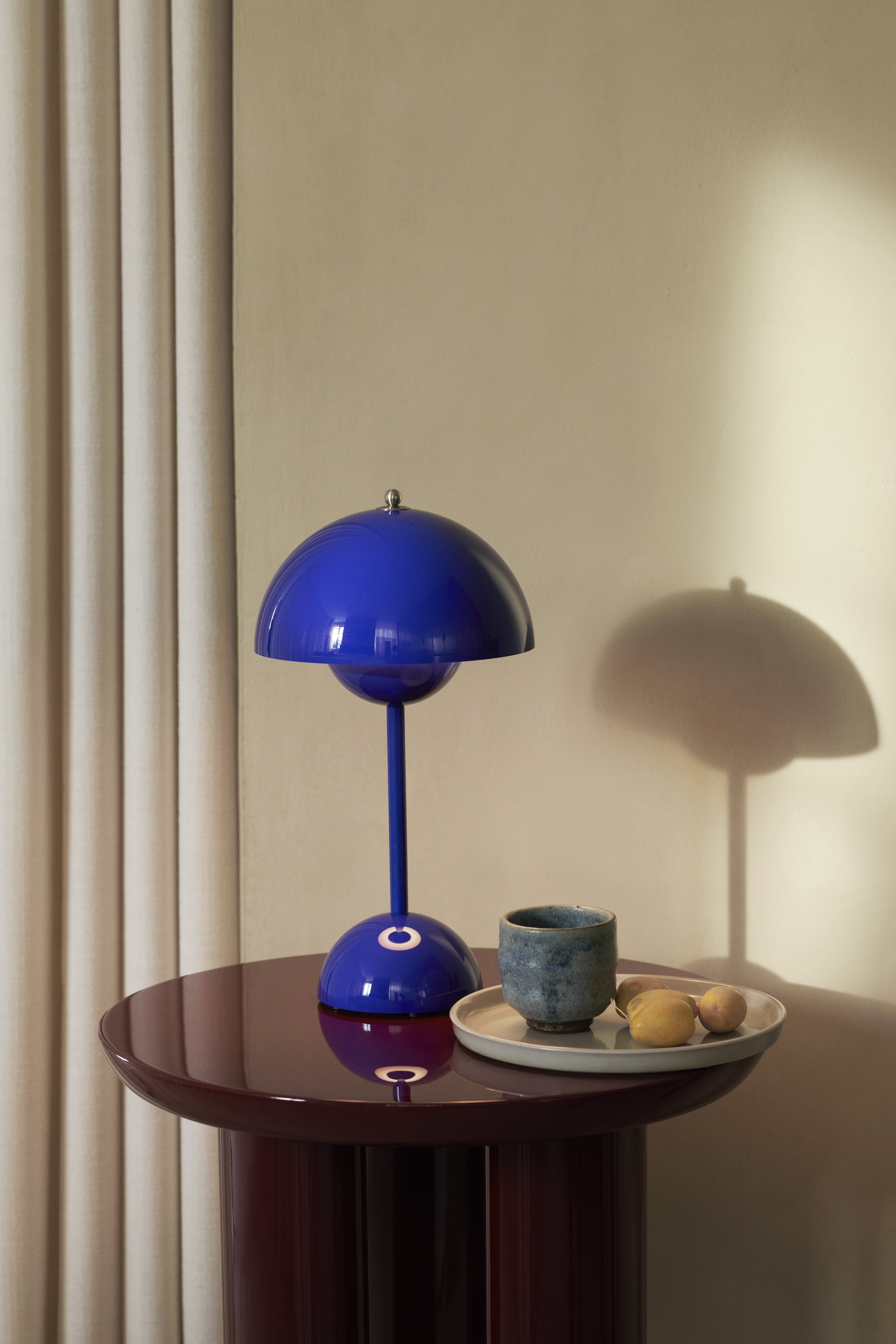 Lampa przenośna FLOWERPOT VP9 kobaltowy