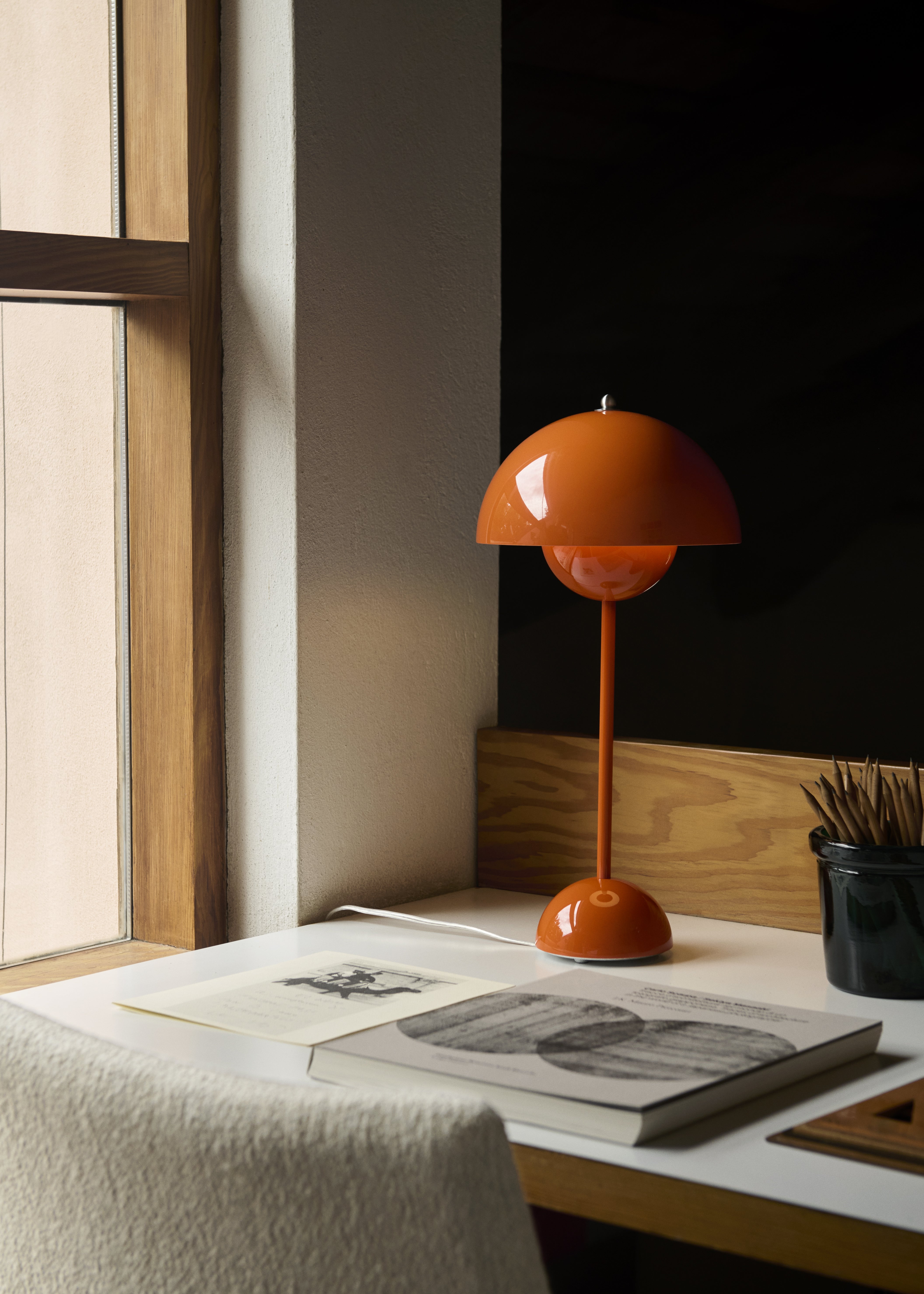 Lampa stołowa FLOWERPOT VP3 pomarańczowy