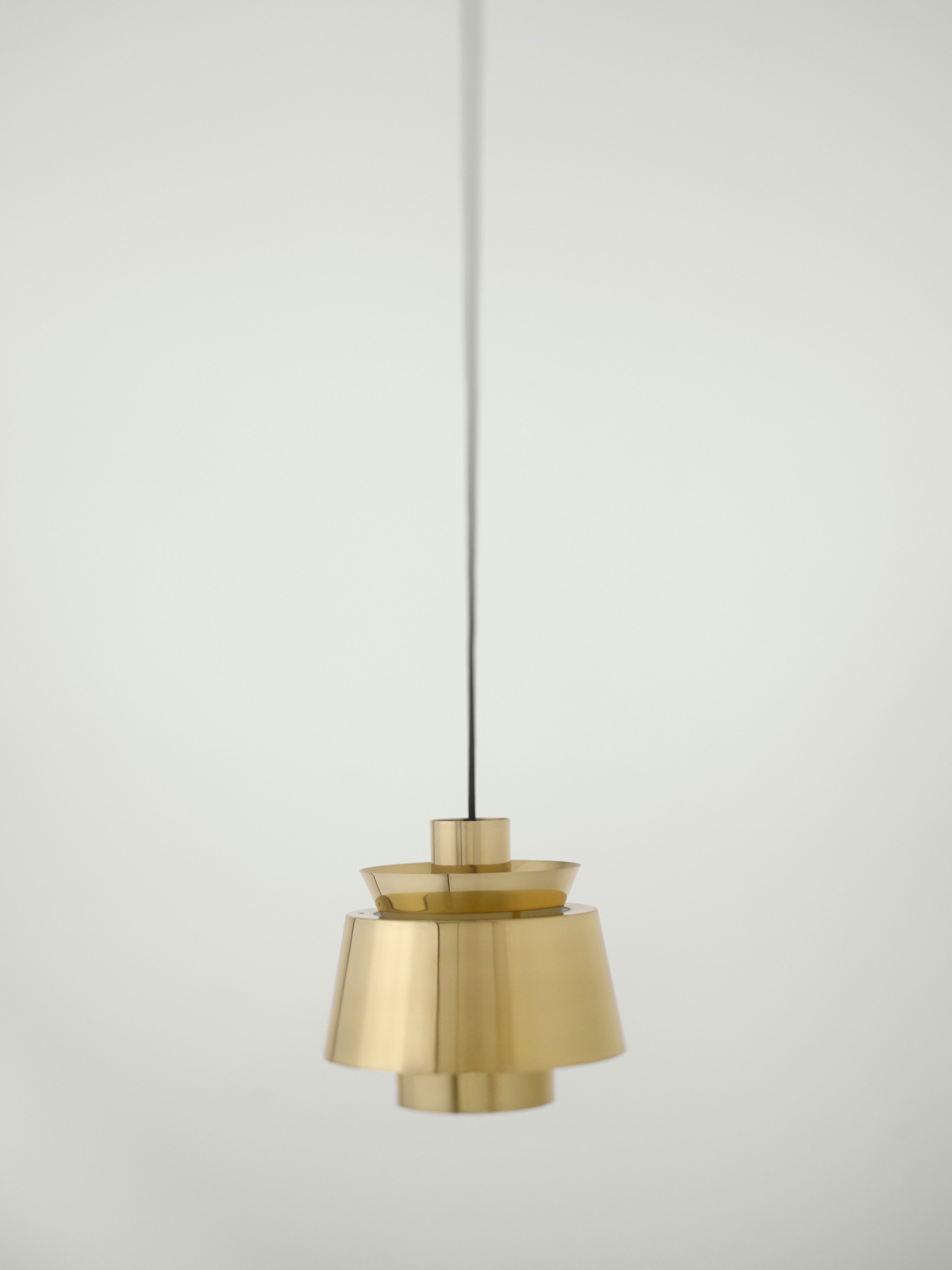 Lampa wisząca UTZON JU1 mosiężny