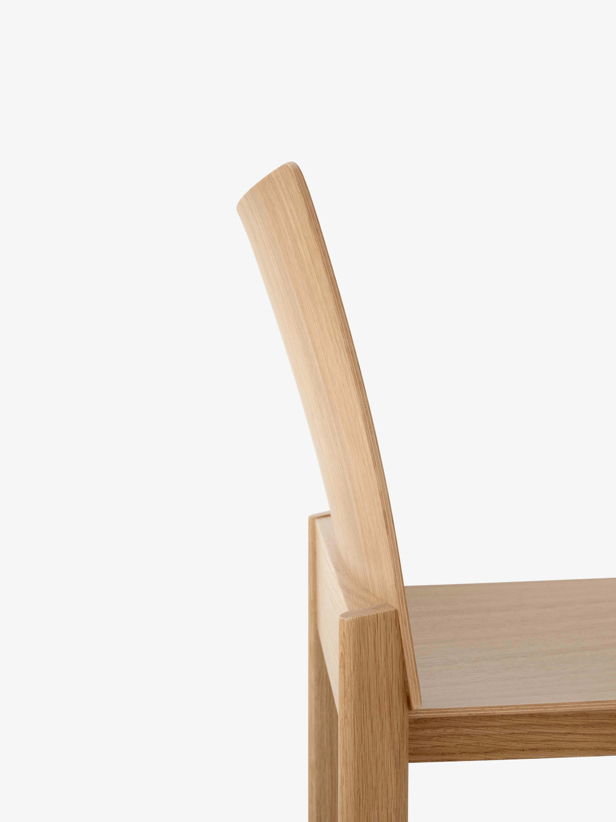 Krzesło ALLWOOD AV35 lakierowany dąb