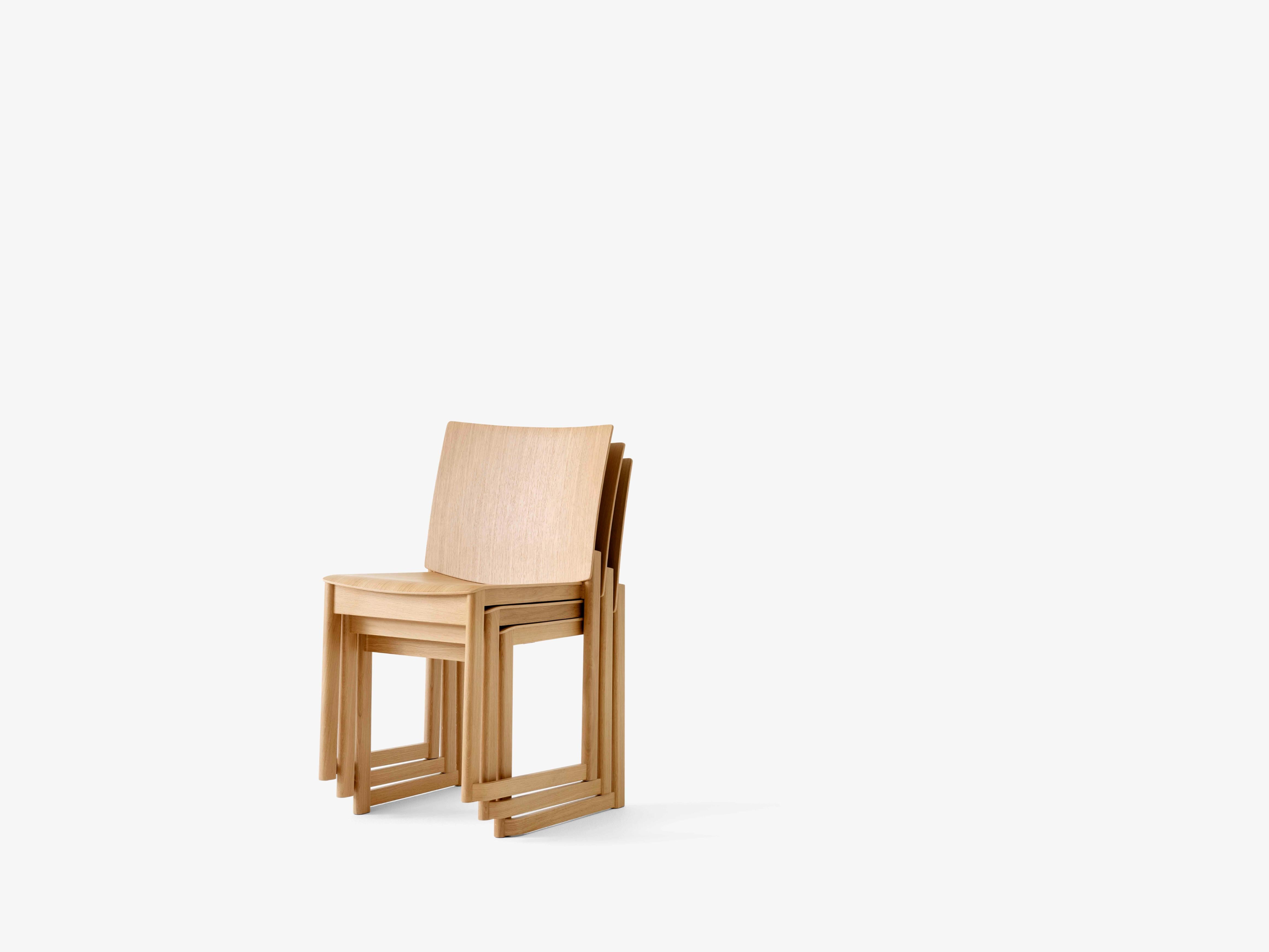 Krzesło ALLWOOD AV35 lakierowany dąb