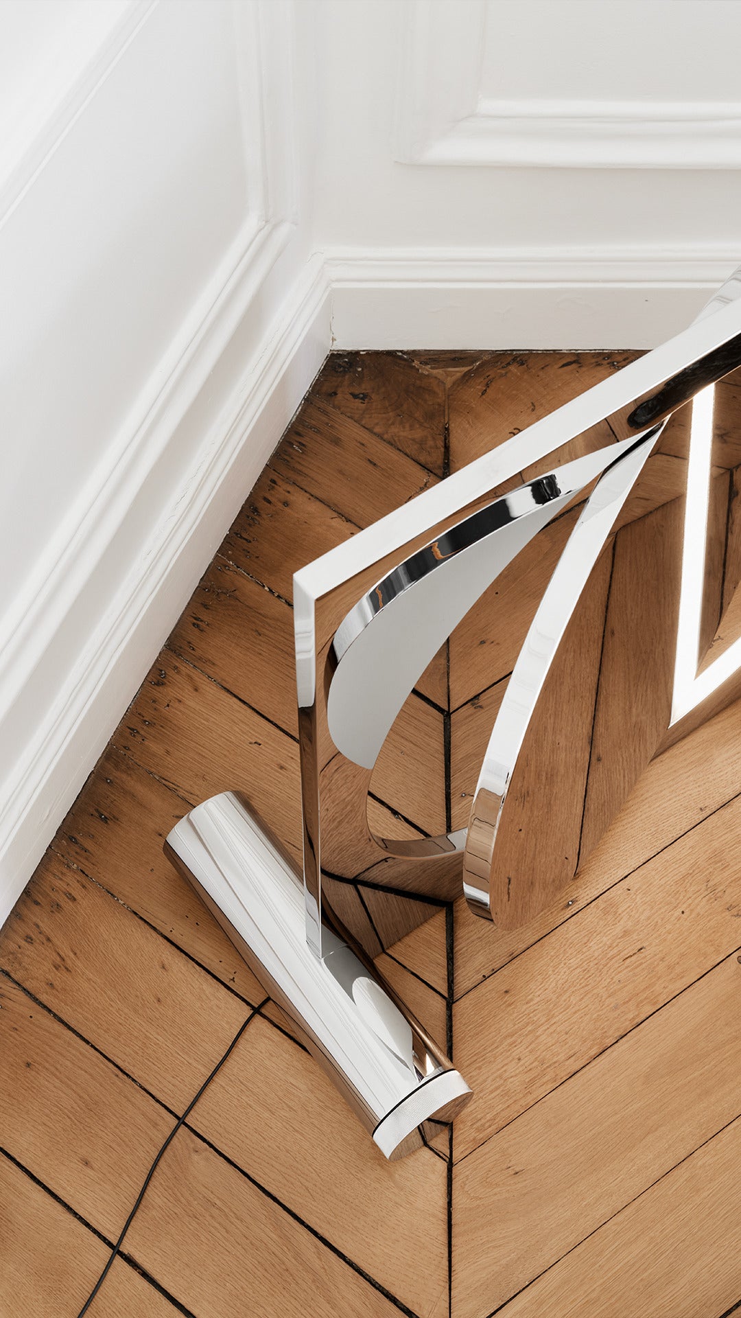 MOONSETTER chrome floor lamp