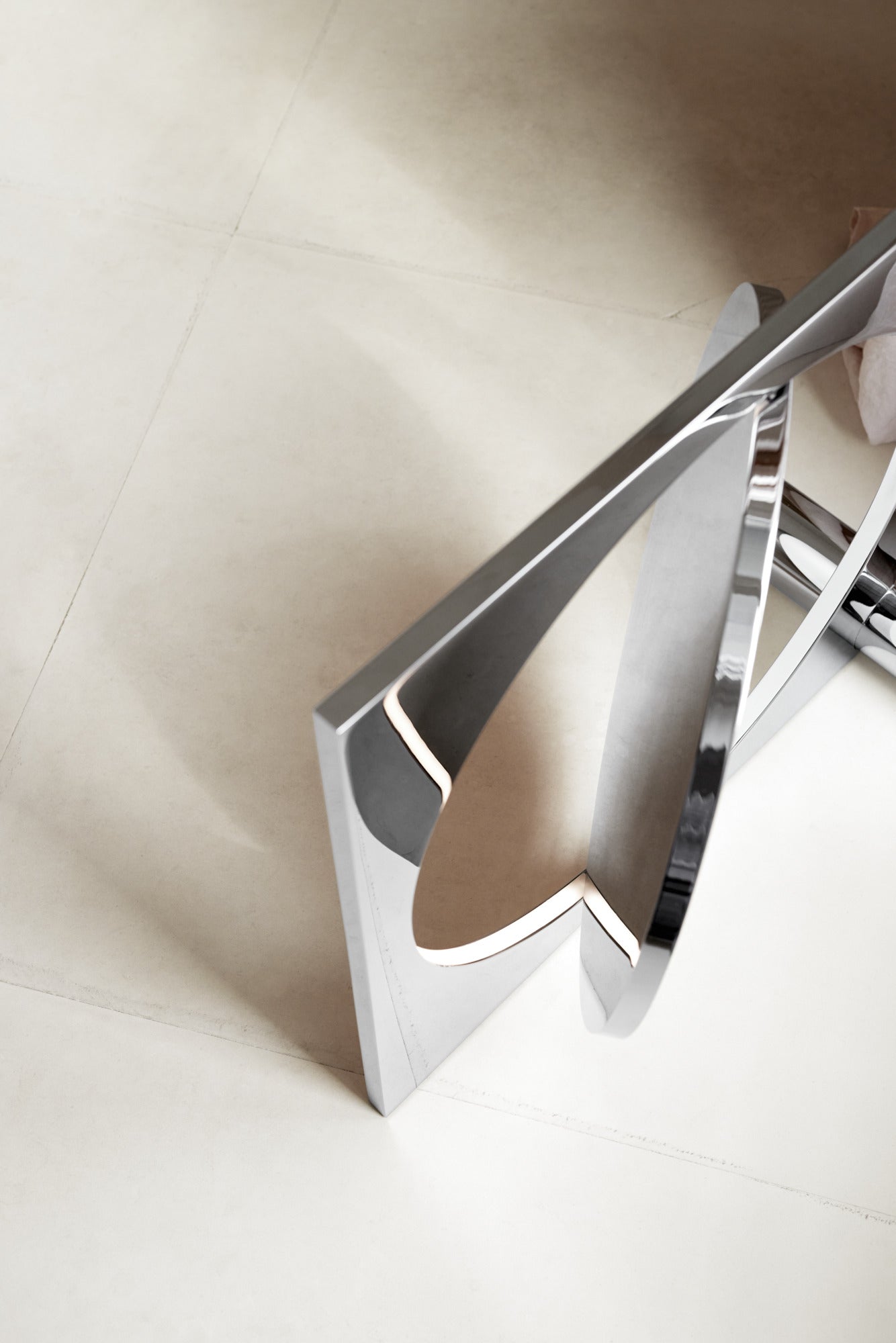 MOONSETTER chrome floor lamp