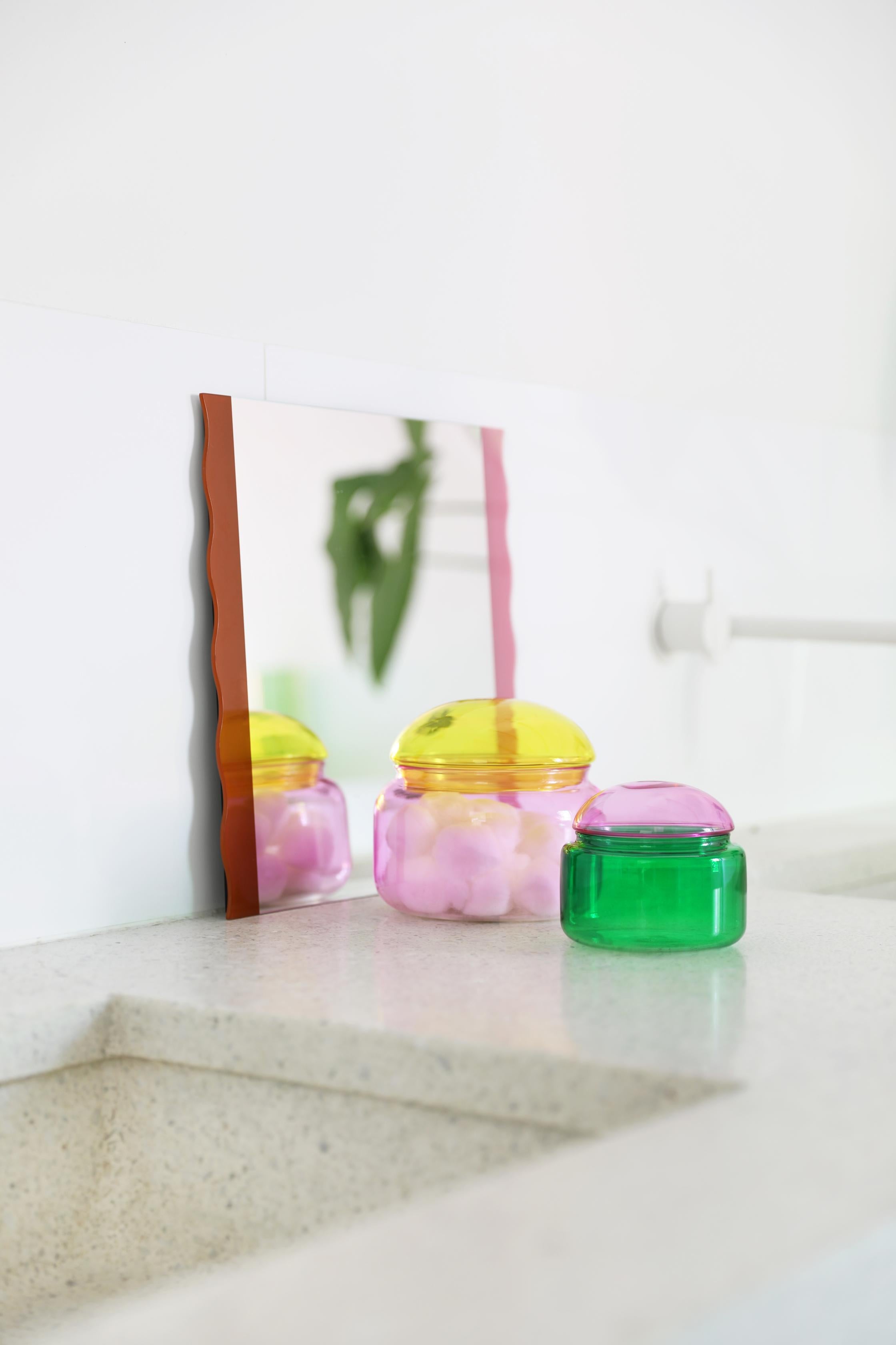 Pojemnik szklany PUFFY zielony z różową pokrywką