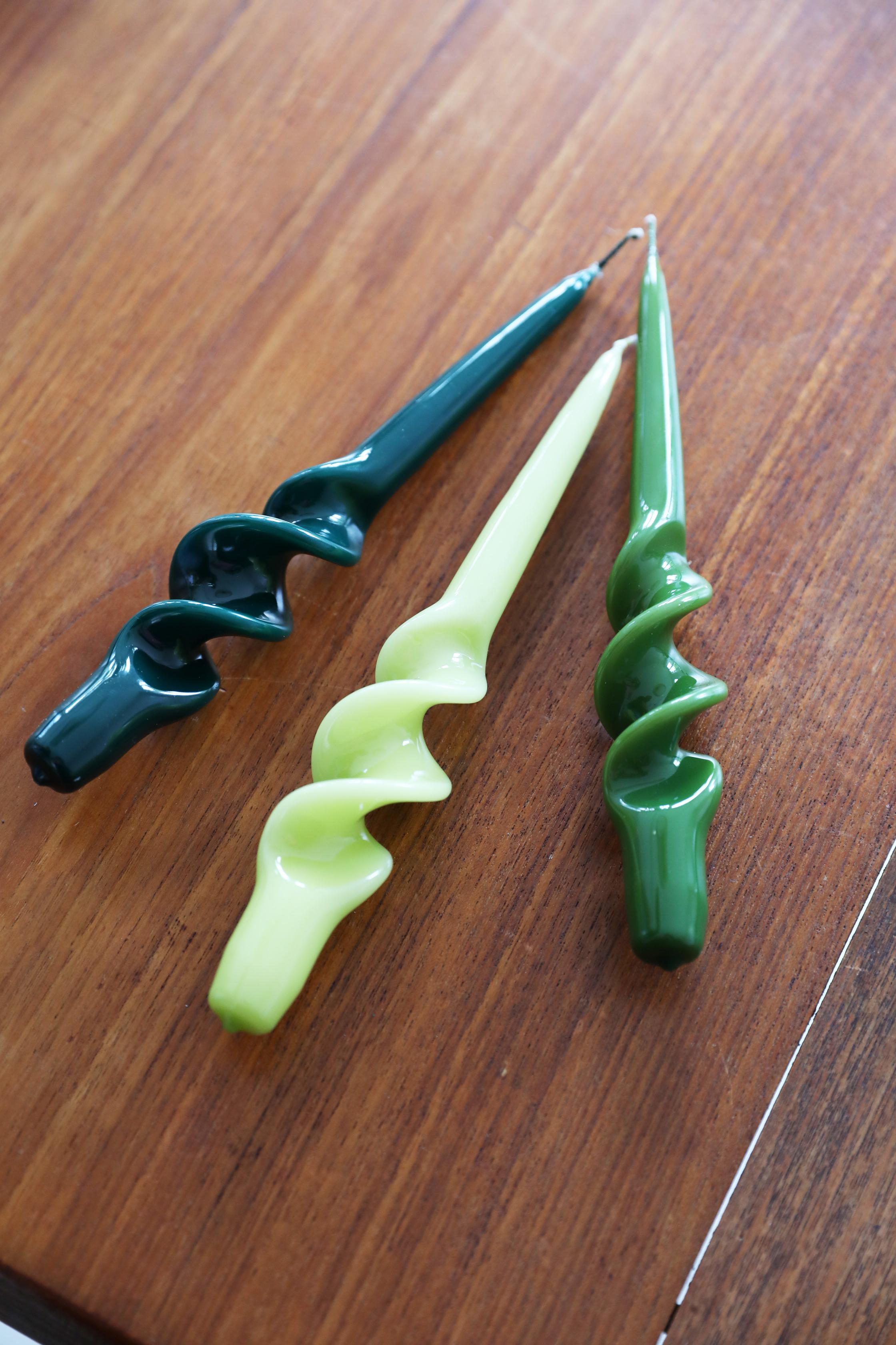 Set von Kerzen ALPHA GREENS grün