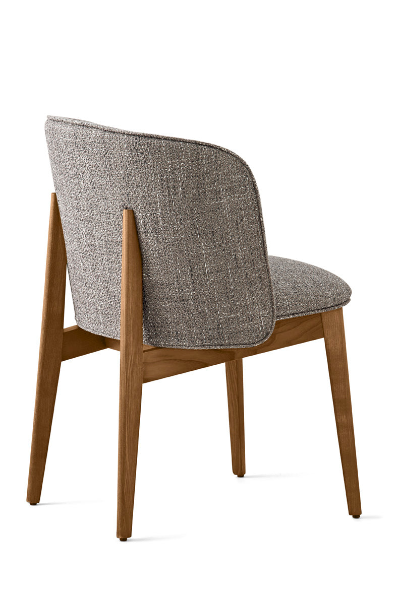 Sessel mit Armlehnen ABREY gepolstert mit Nussbaumfuß