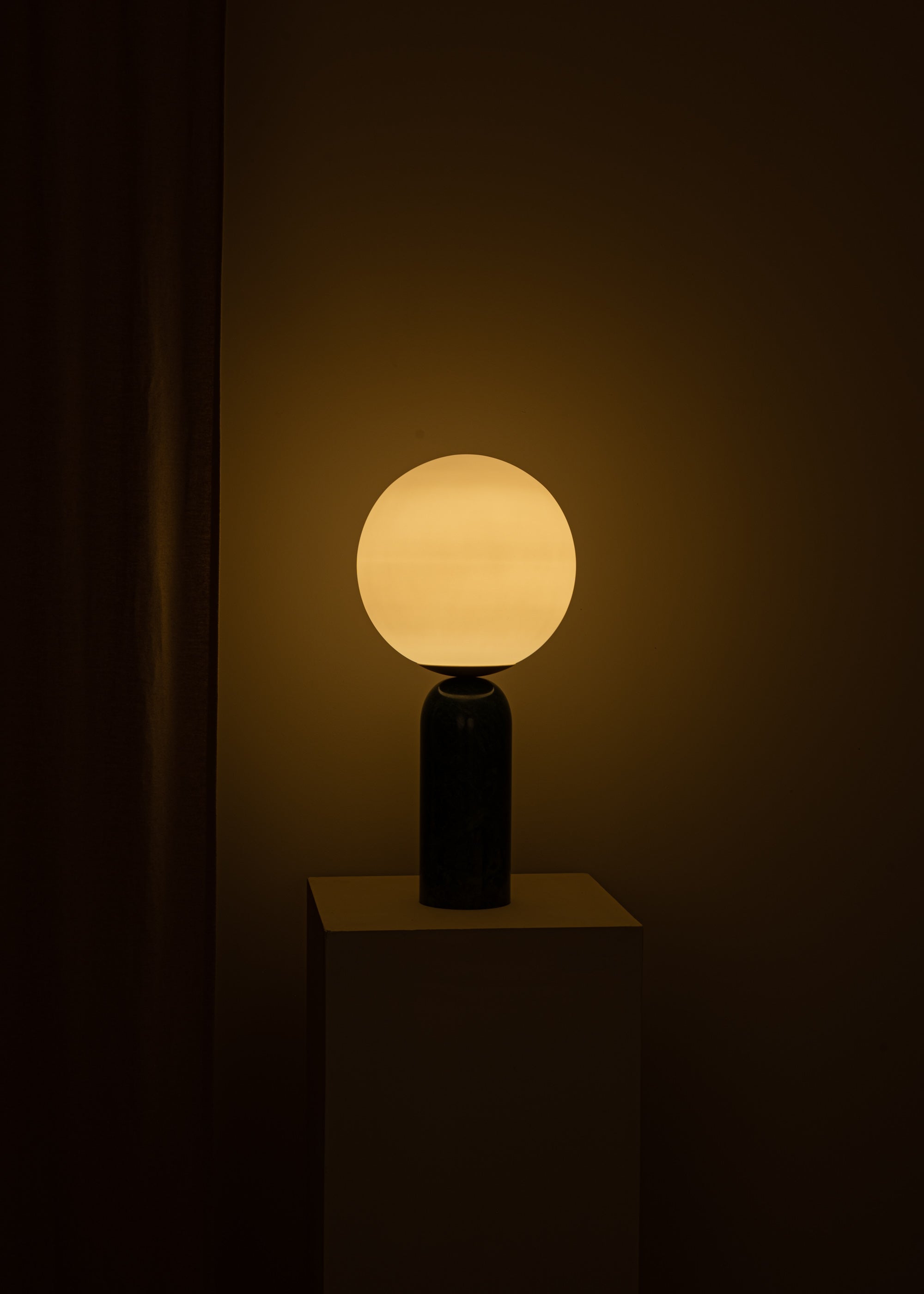 ATLAS Table Lamp Green Marble