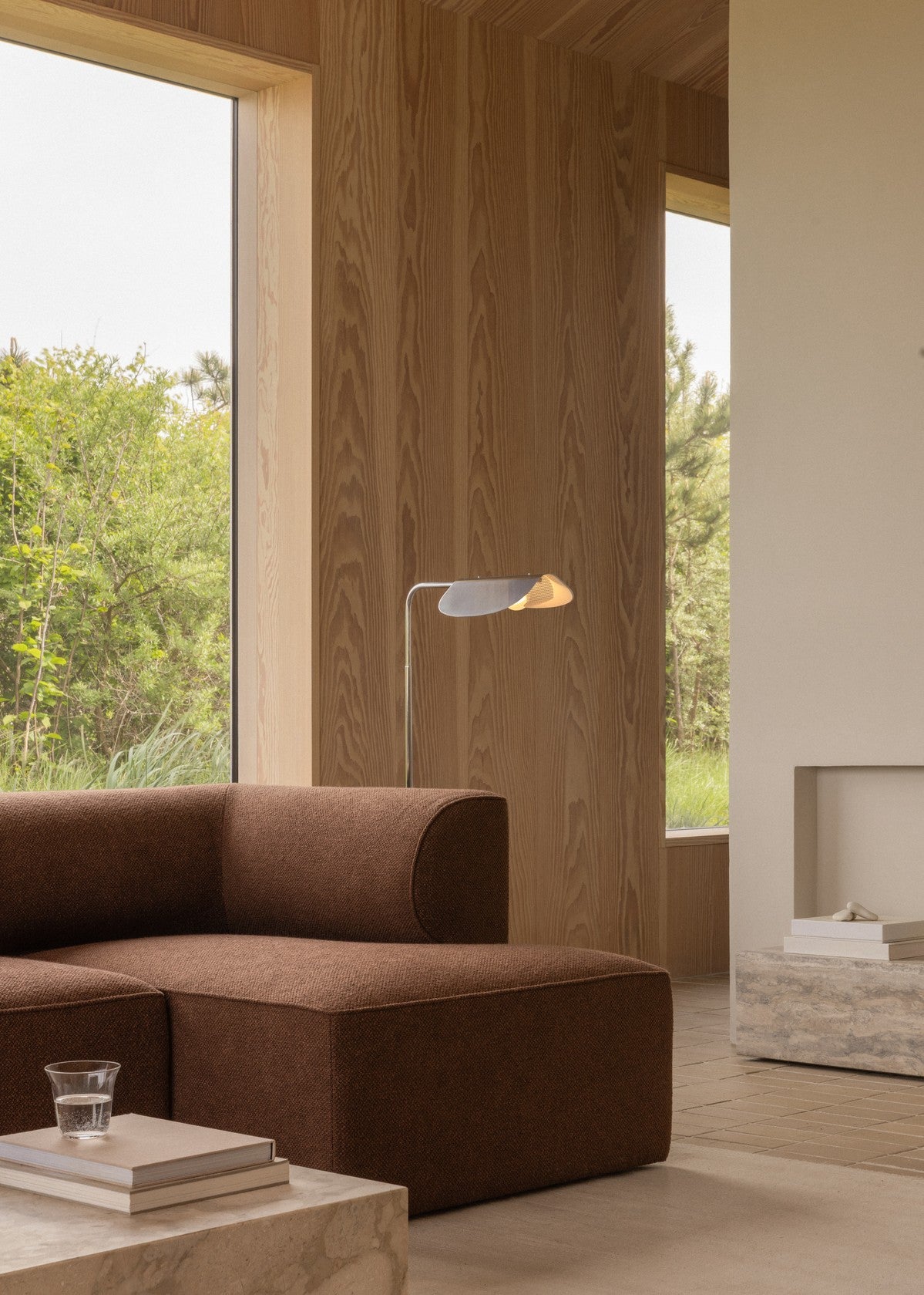 Lampa podłogowa WING polerowane aluminium