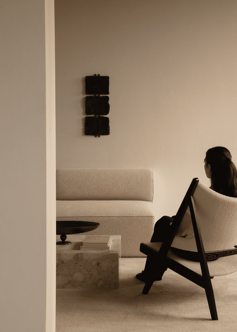 KNITTING armchair in cognac leather with oak base