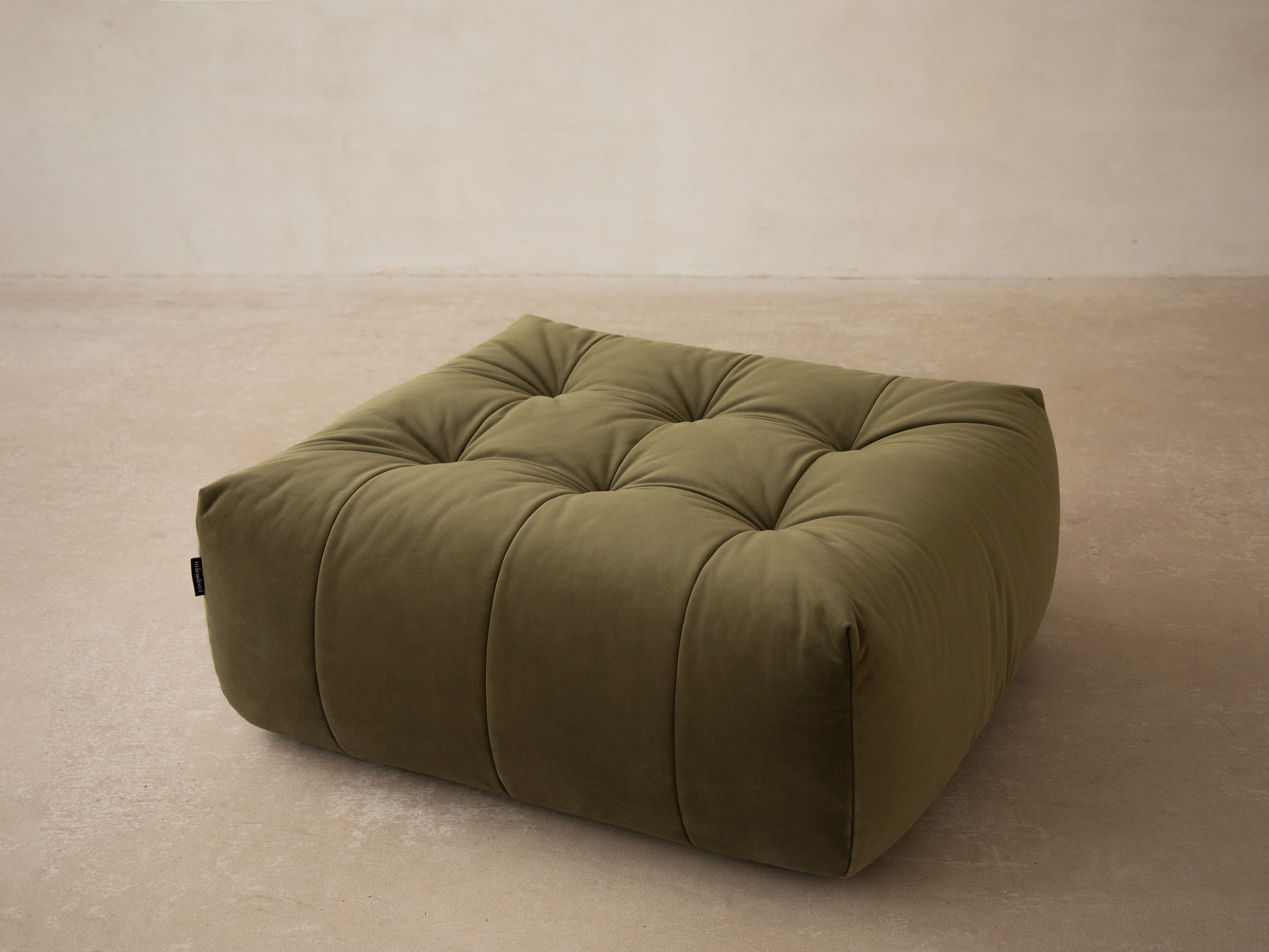 PEPUL, "Bloom", 1 SEAT, Silver, 110x101x42
Made in Europe