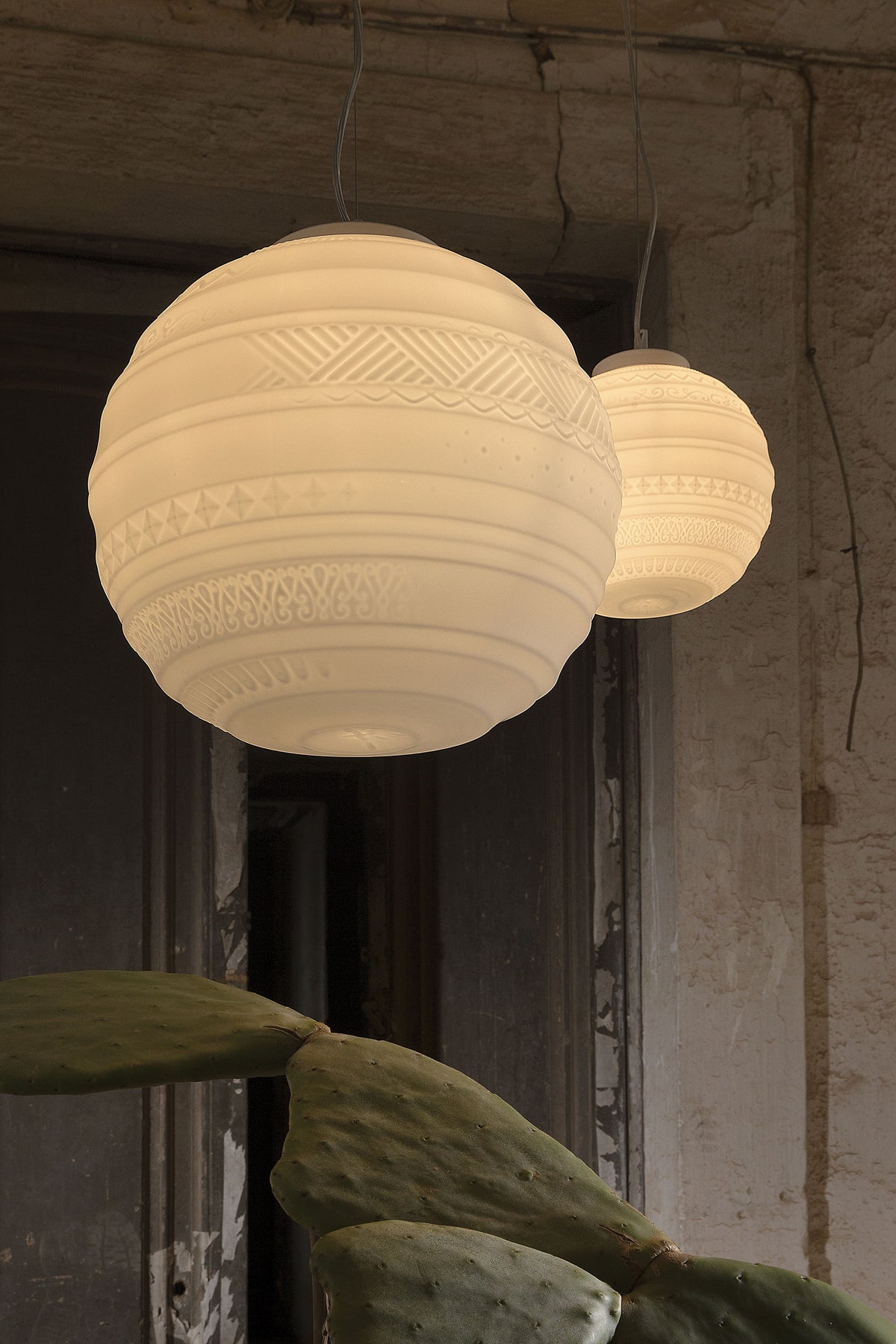 Lampa ścienna BRAILLE biały