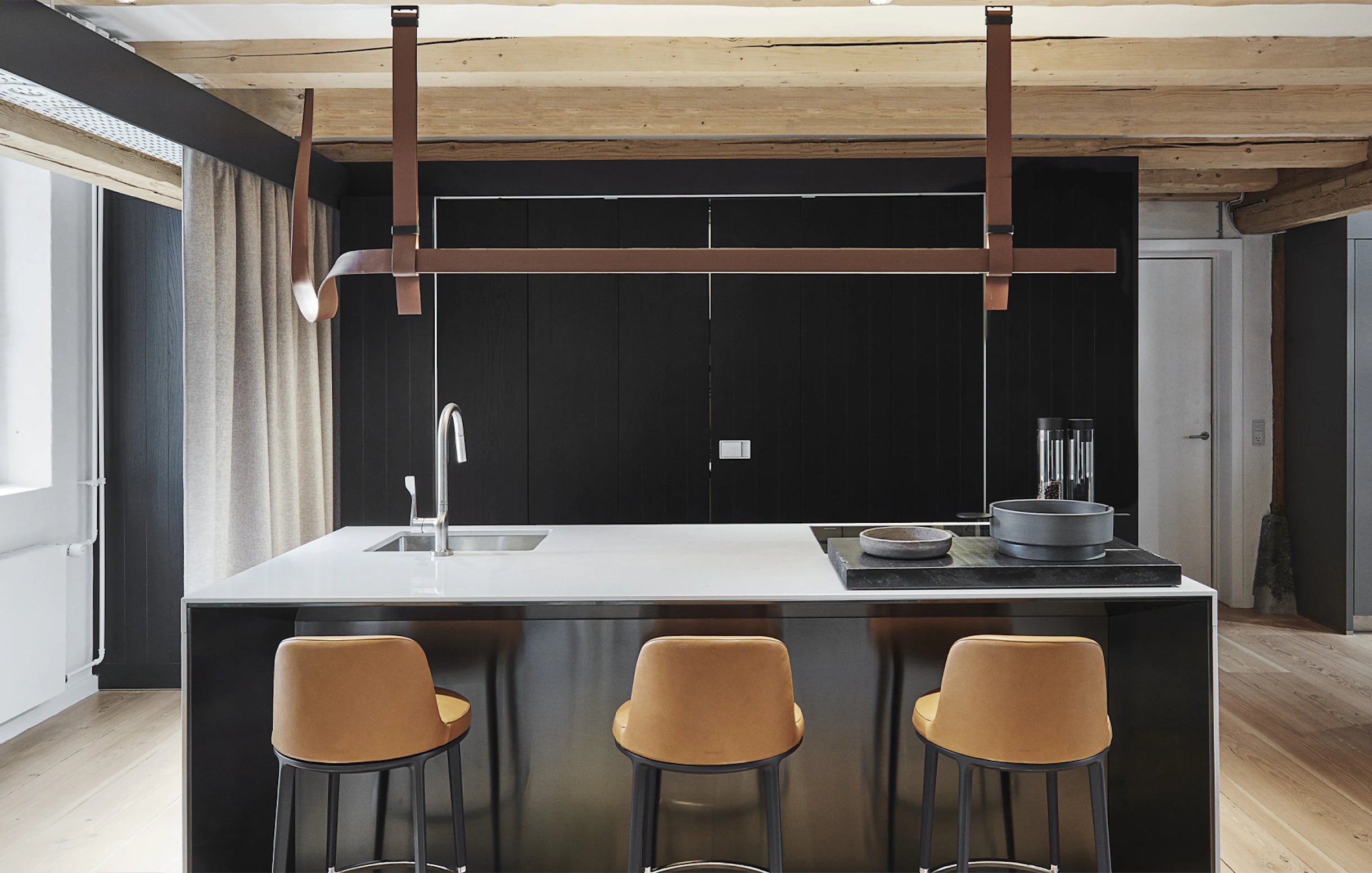 Lampa wisząca BELT brązowa skóra