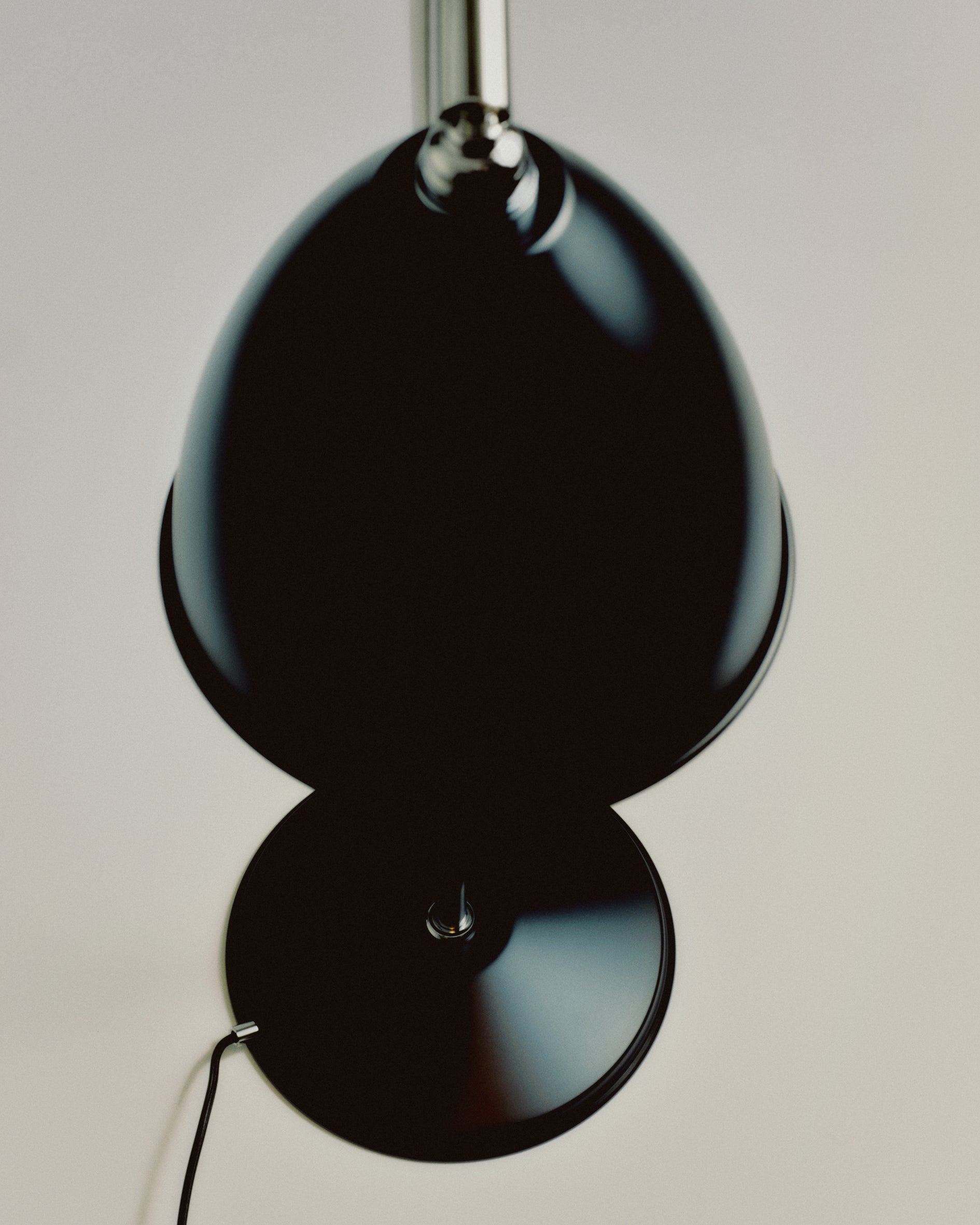 Tischlampe BESTLITE BL1 Messing mit schwarzem Schirm