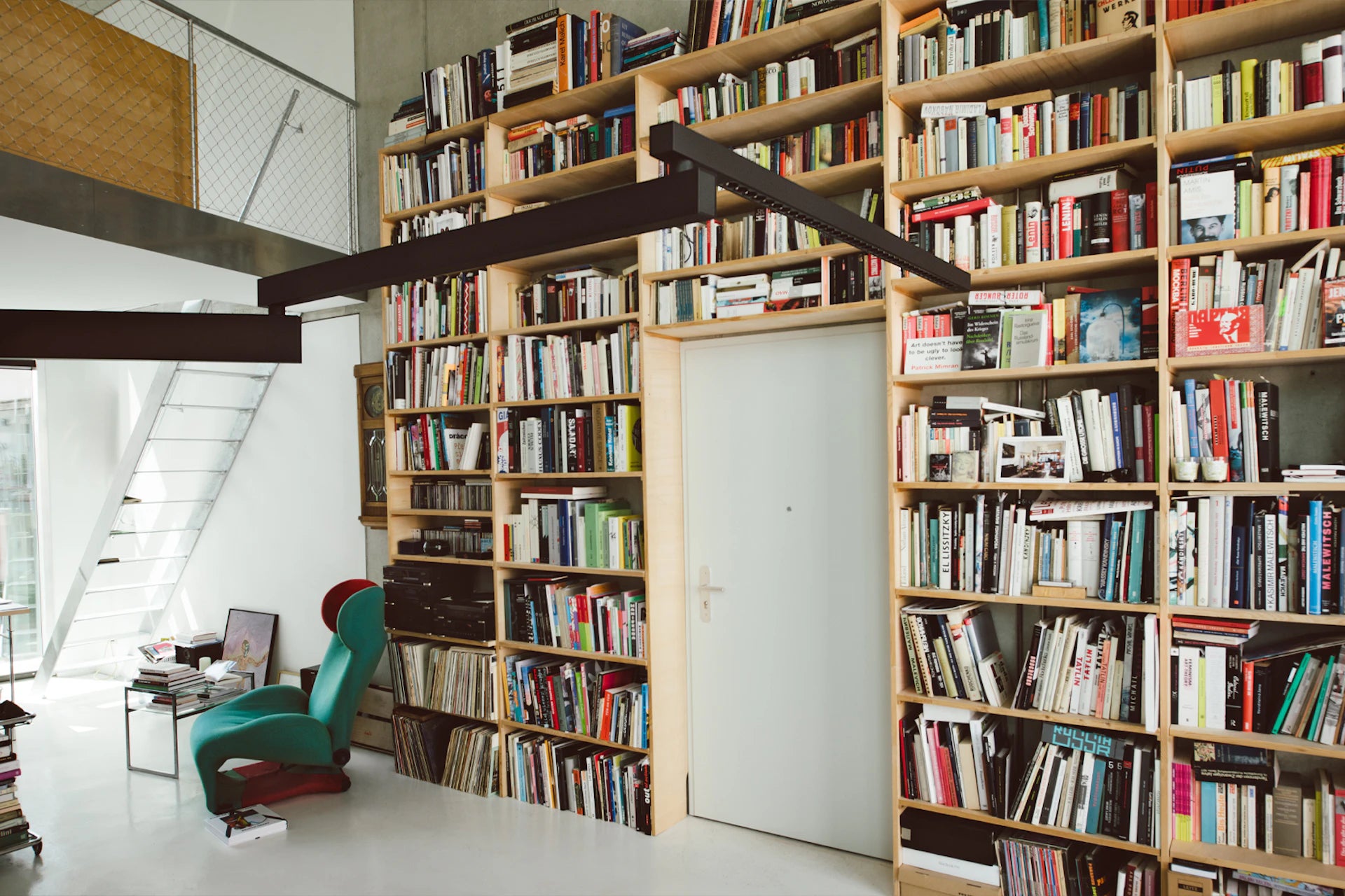 BLACK FLAG wall lamp with arm black