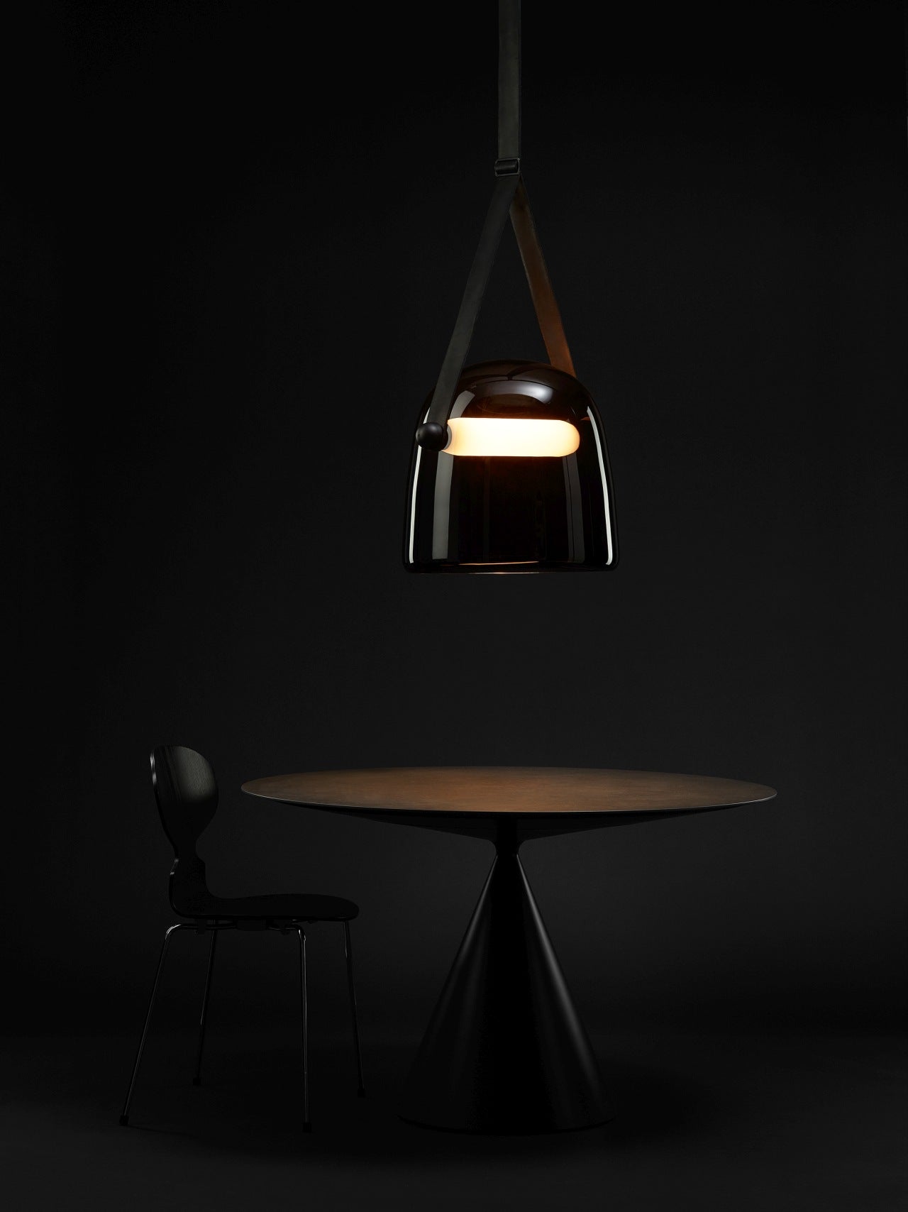Lampa wisząca MONA czarna podsufitka
