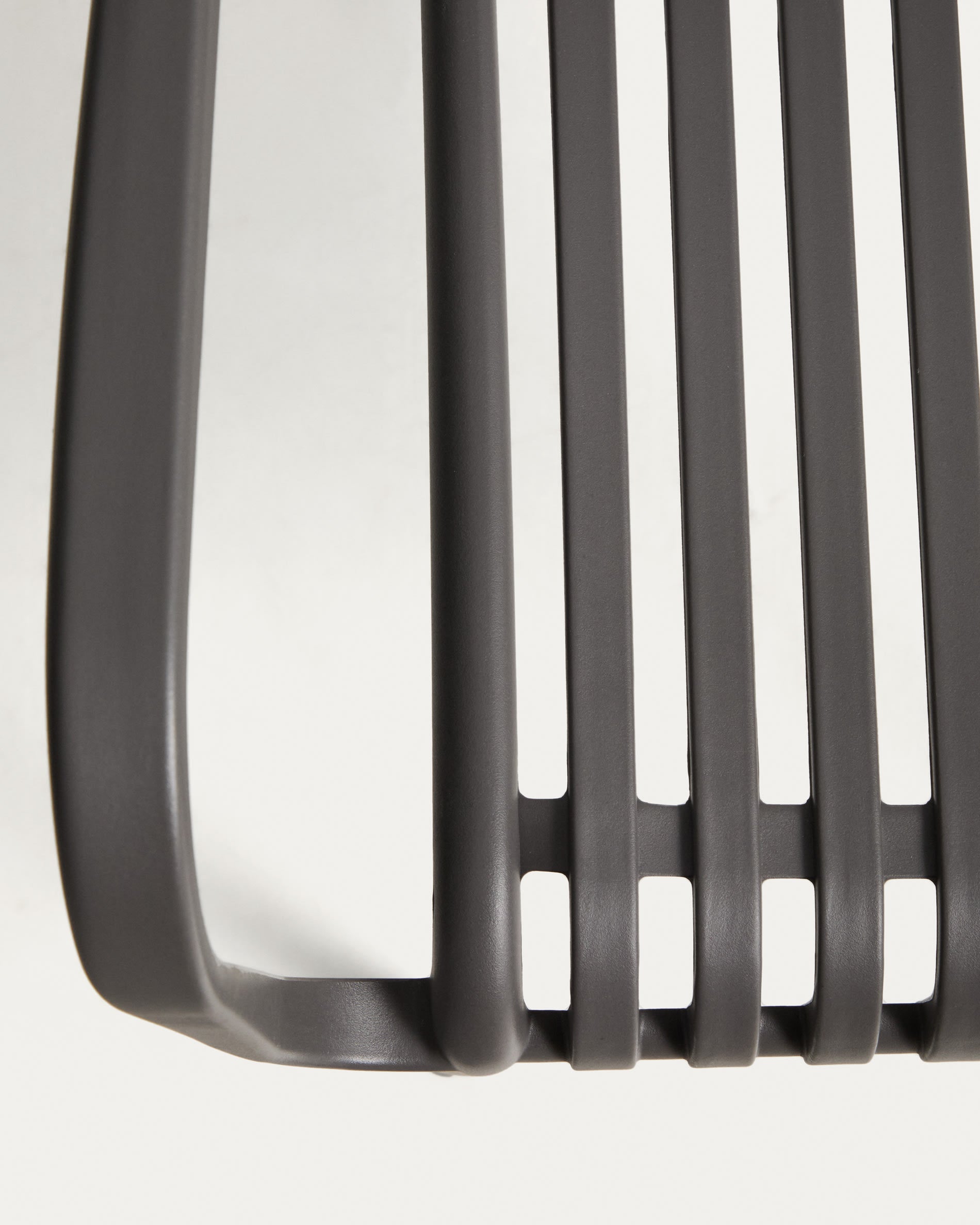 ISABELLINI Garden Chair in Graphite