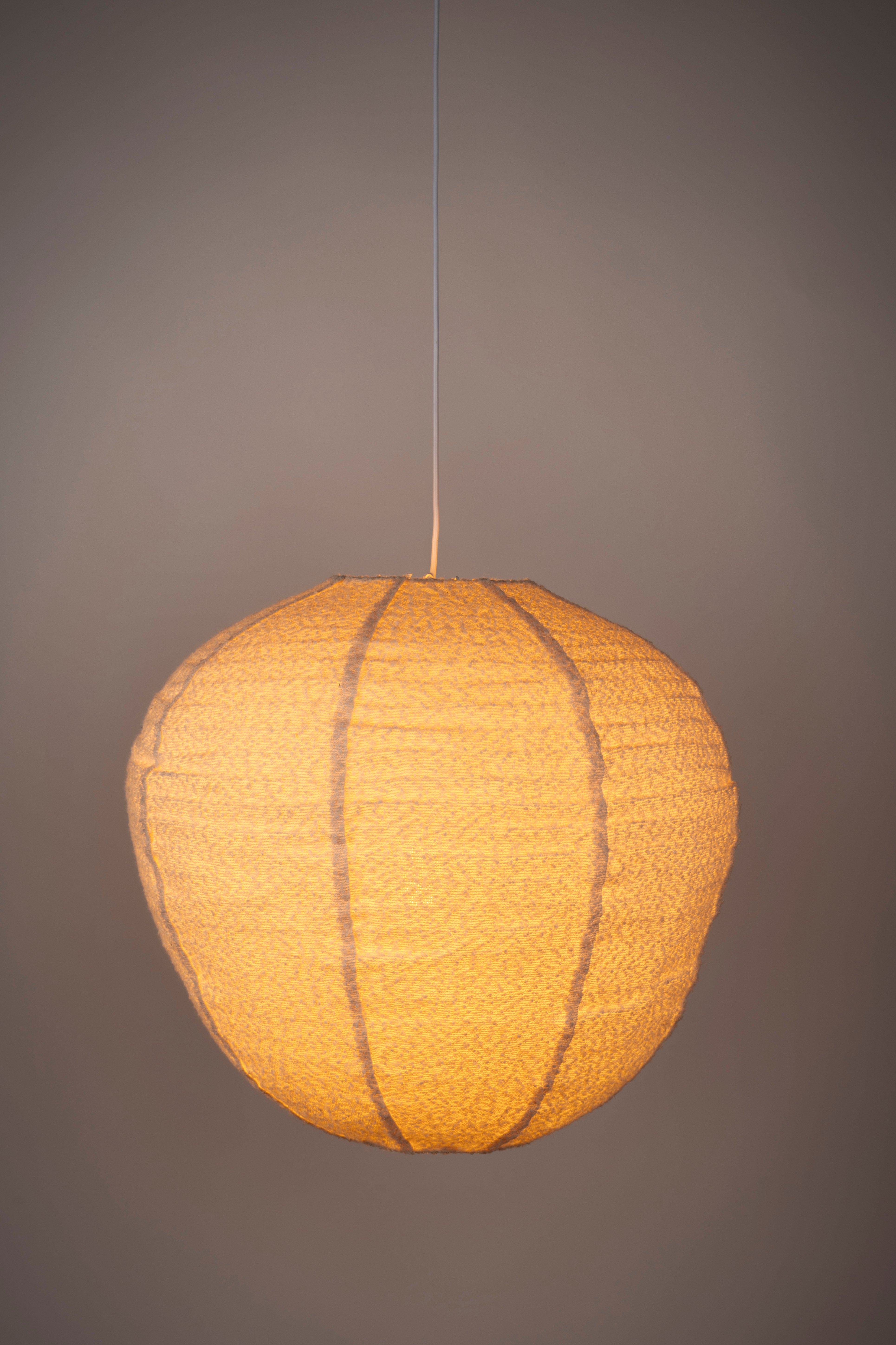 Lampa wisząca COCOON kremowy bouclé