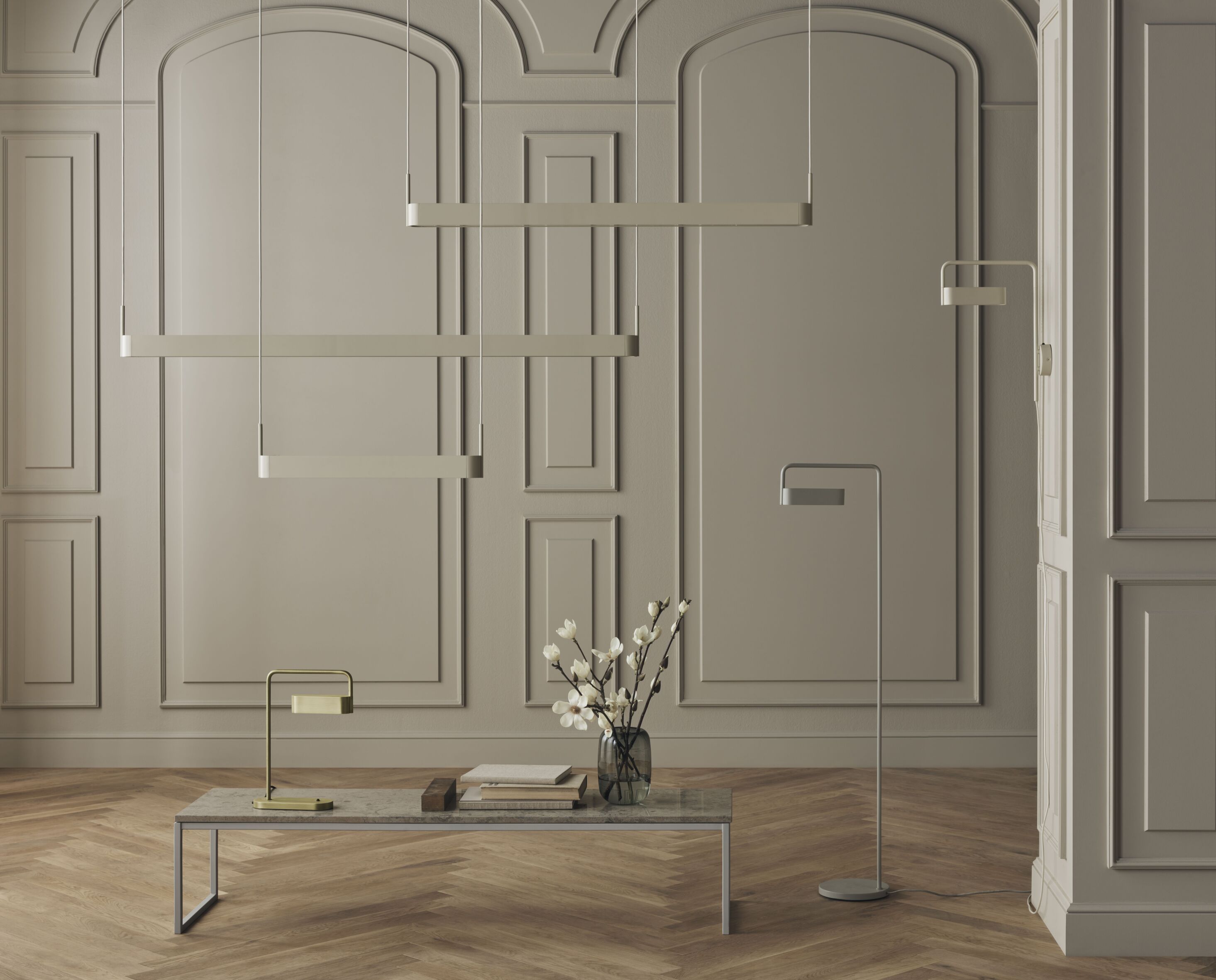 SCRIBE floor lamp antique brass