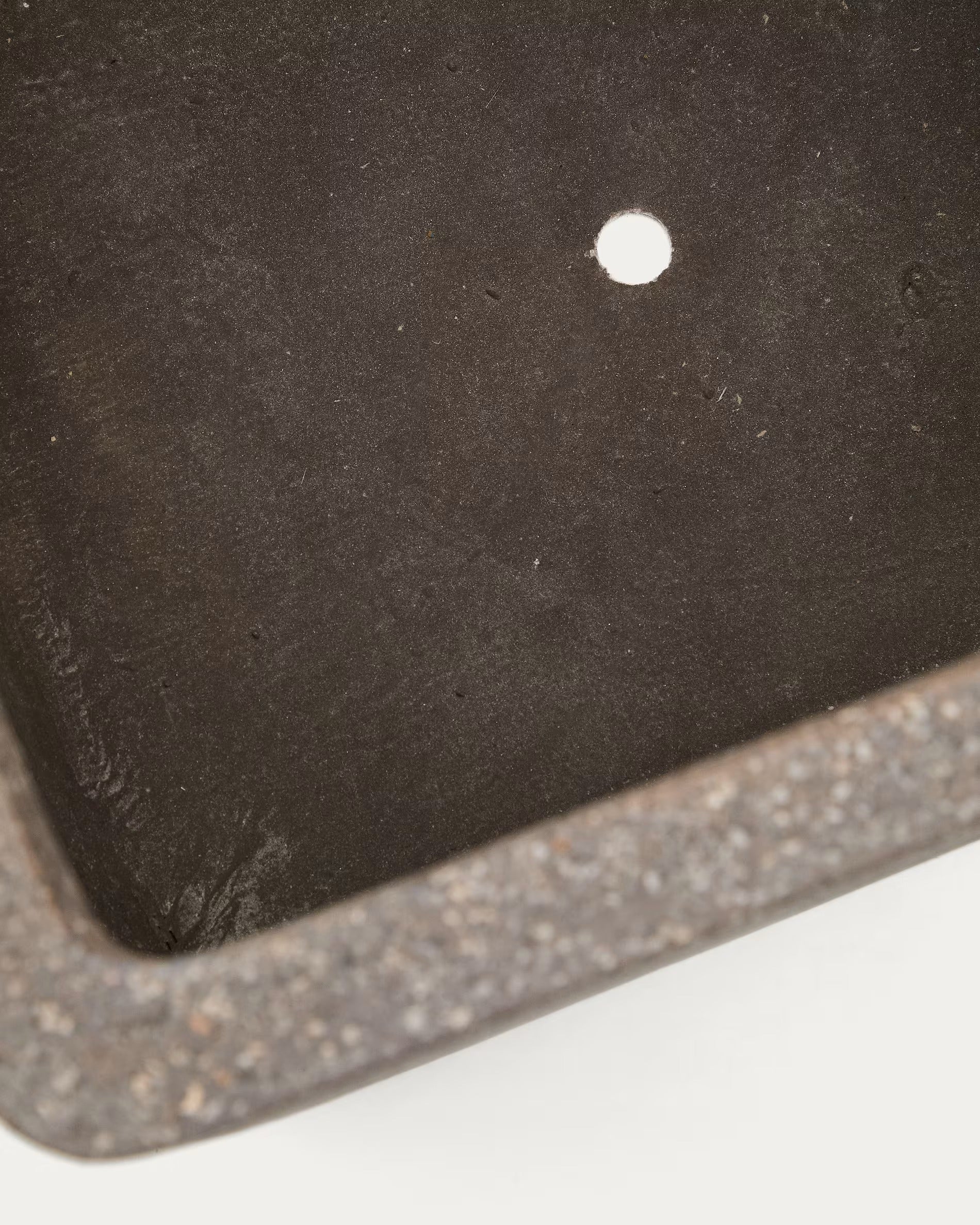 MINOA Brown Polycement Planter Set