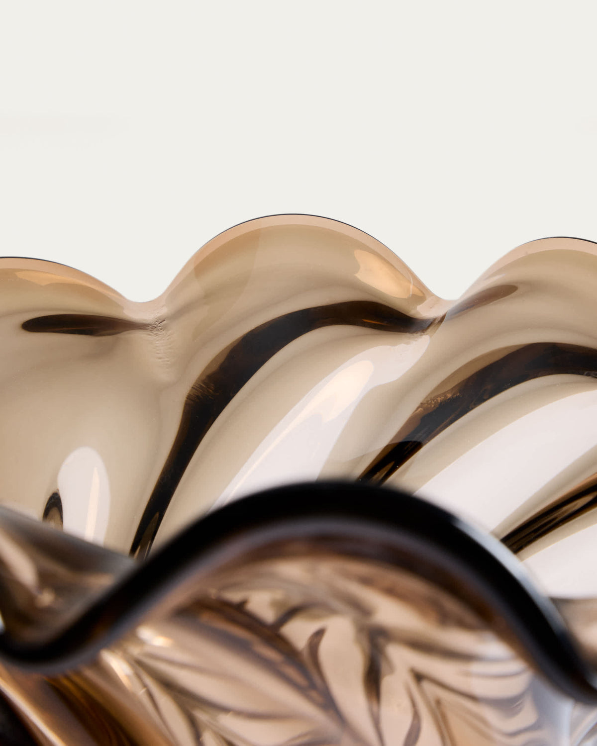 Dekoracja stołu LUREA ciemnobrązowe szkło – ujęcie 6