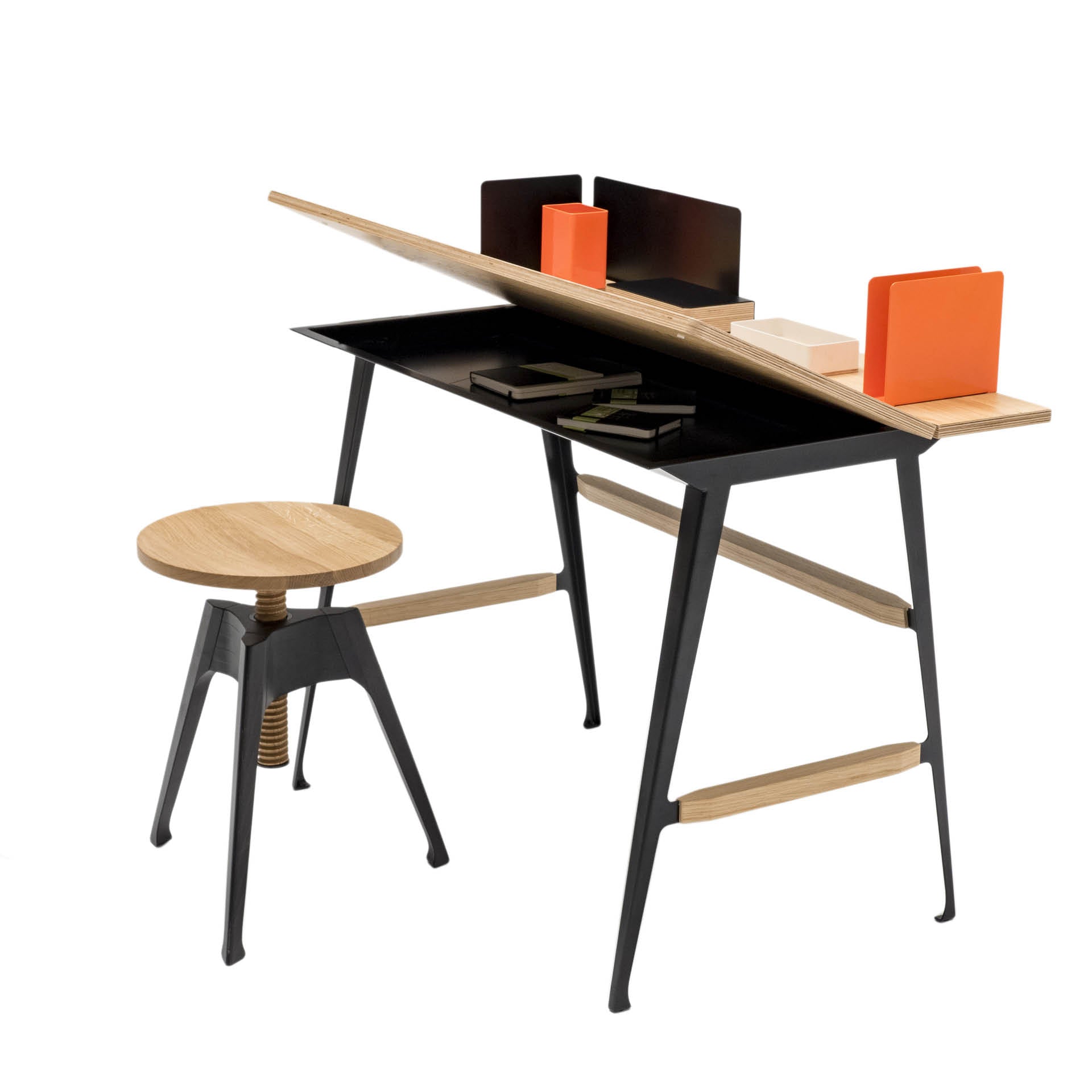 Stołek PORTABLE ATELIER czarny