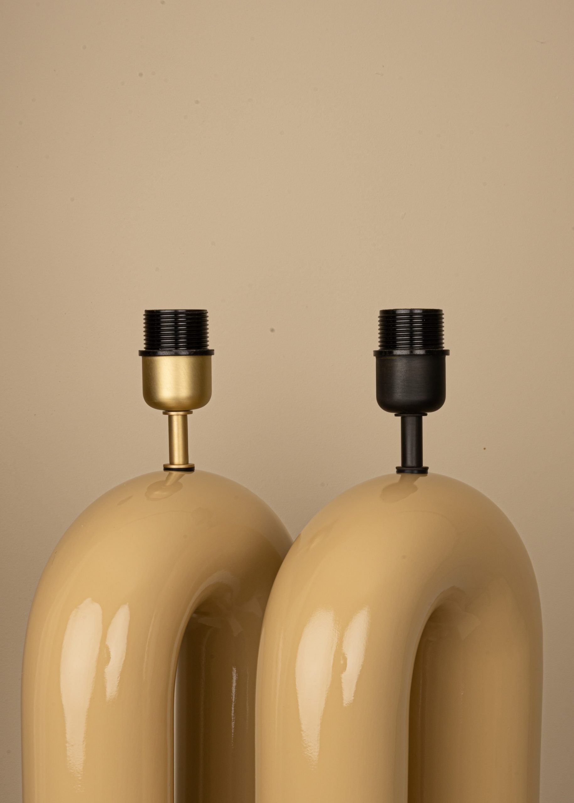 Tischlampe aus Keramik ARKO beige