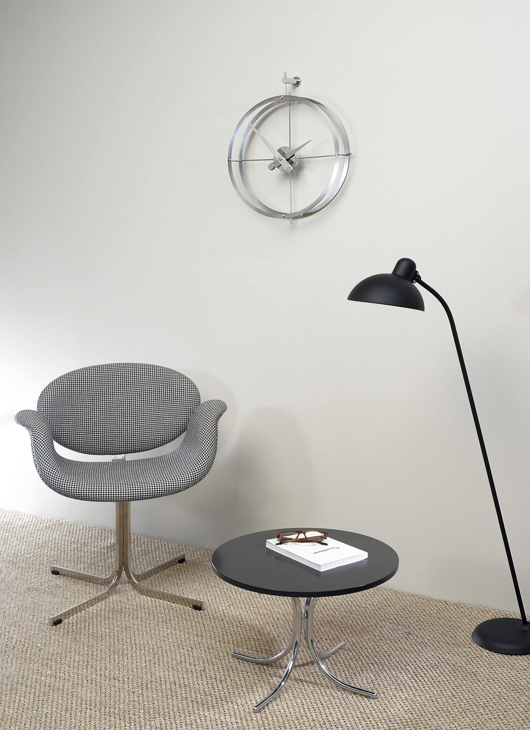 Wanduhr DOS PUNTOS verchromt