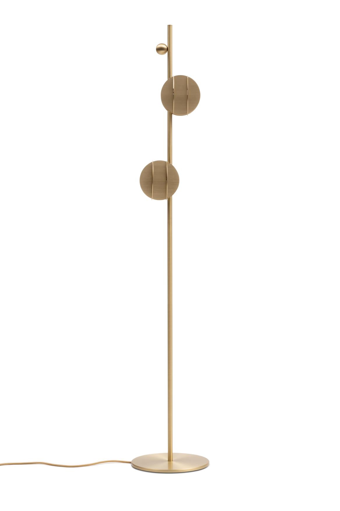 EL brass floor lamp