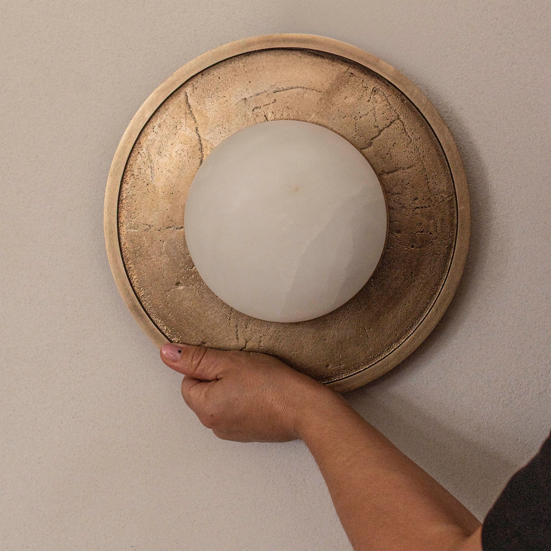 Alabaster Ceiling Light FULL MOON Brushed Brass