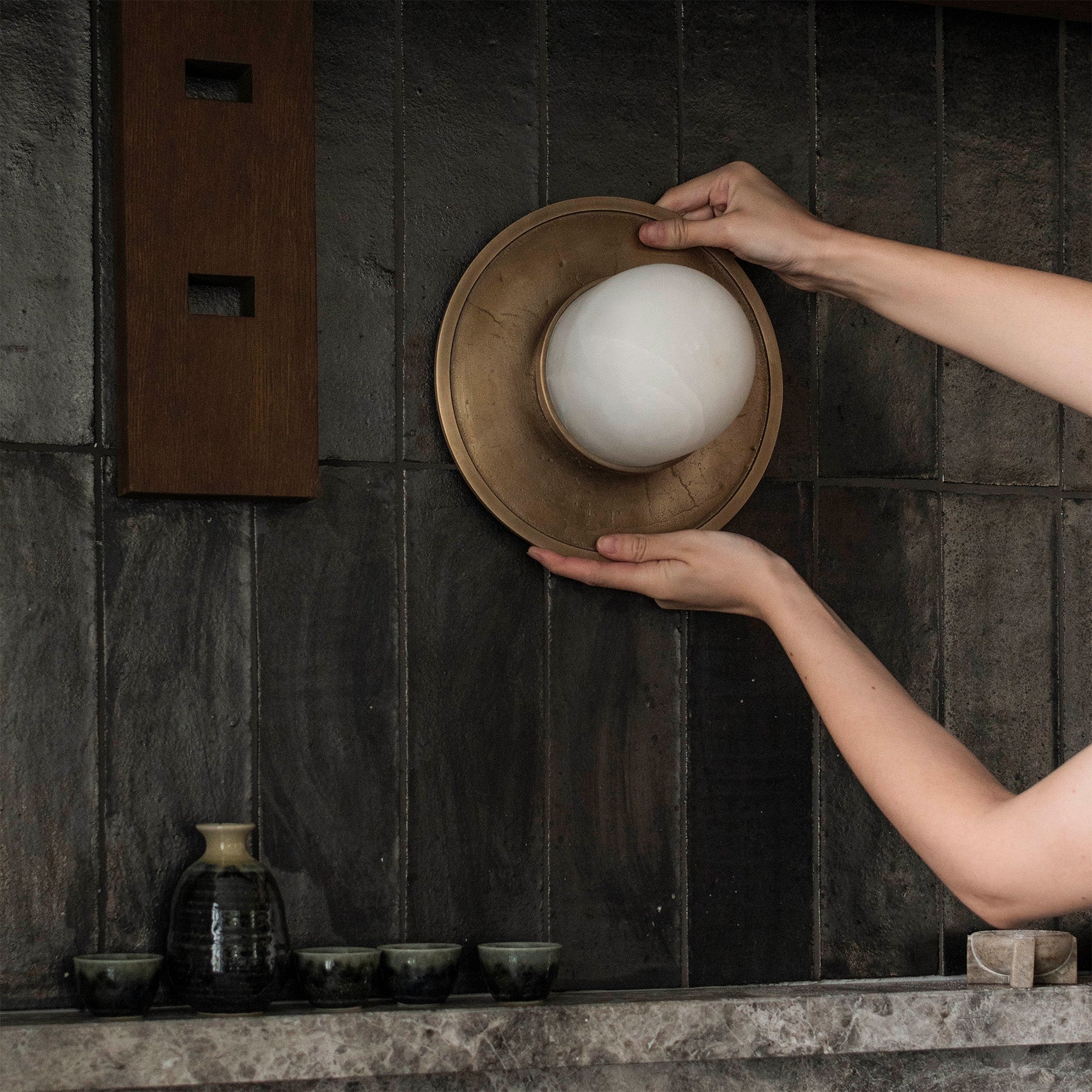 Alabaster Ceiling Light FULL MOON Brushed Brass