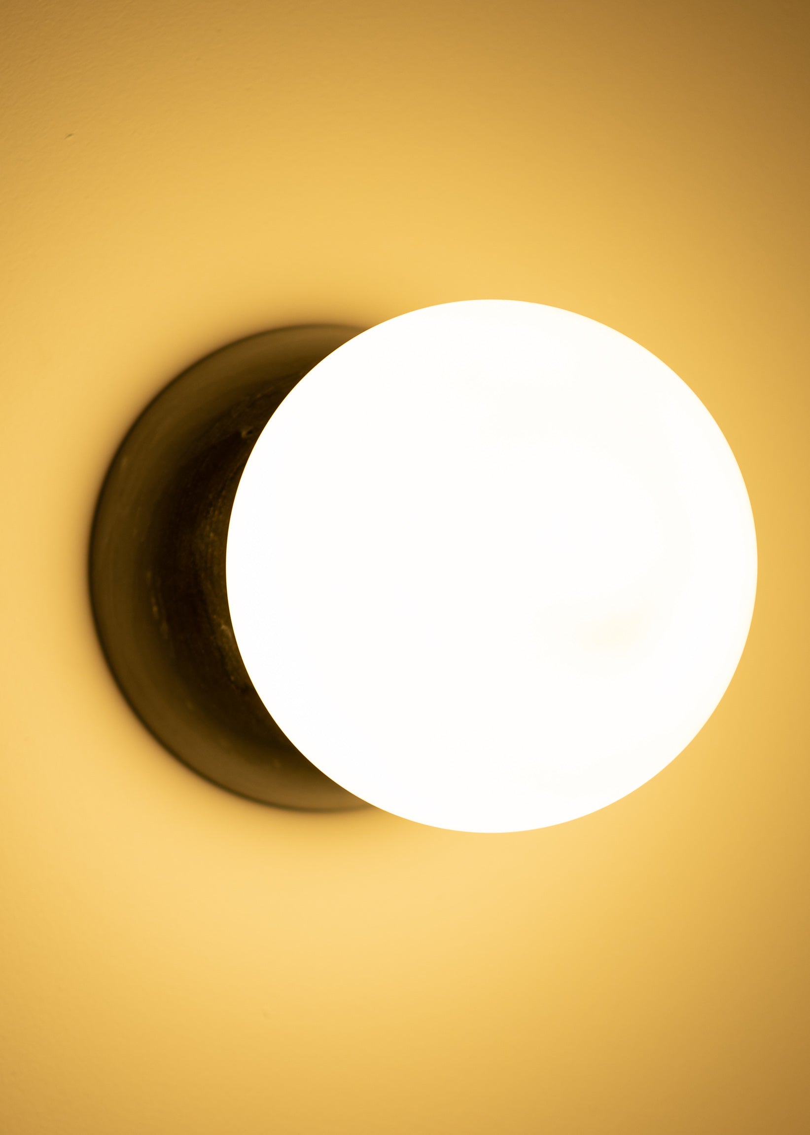 Kinkiet EKLIPSO czarny marmur