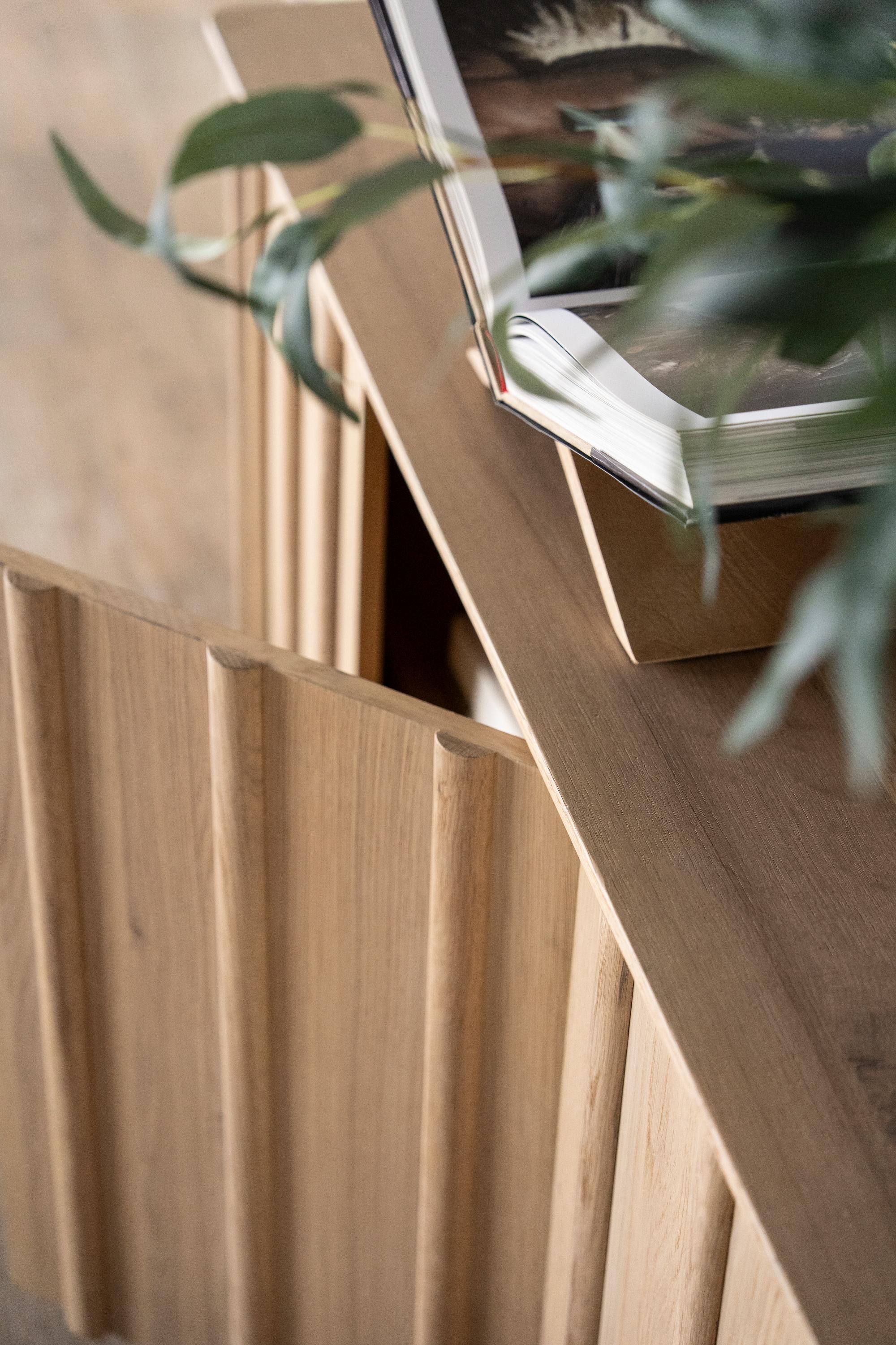 JAKE Oak Wood Chest of Drawers