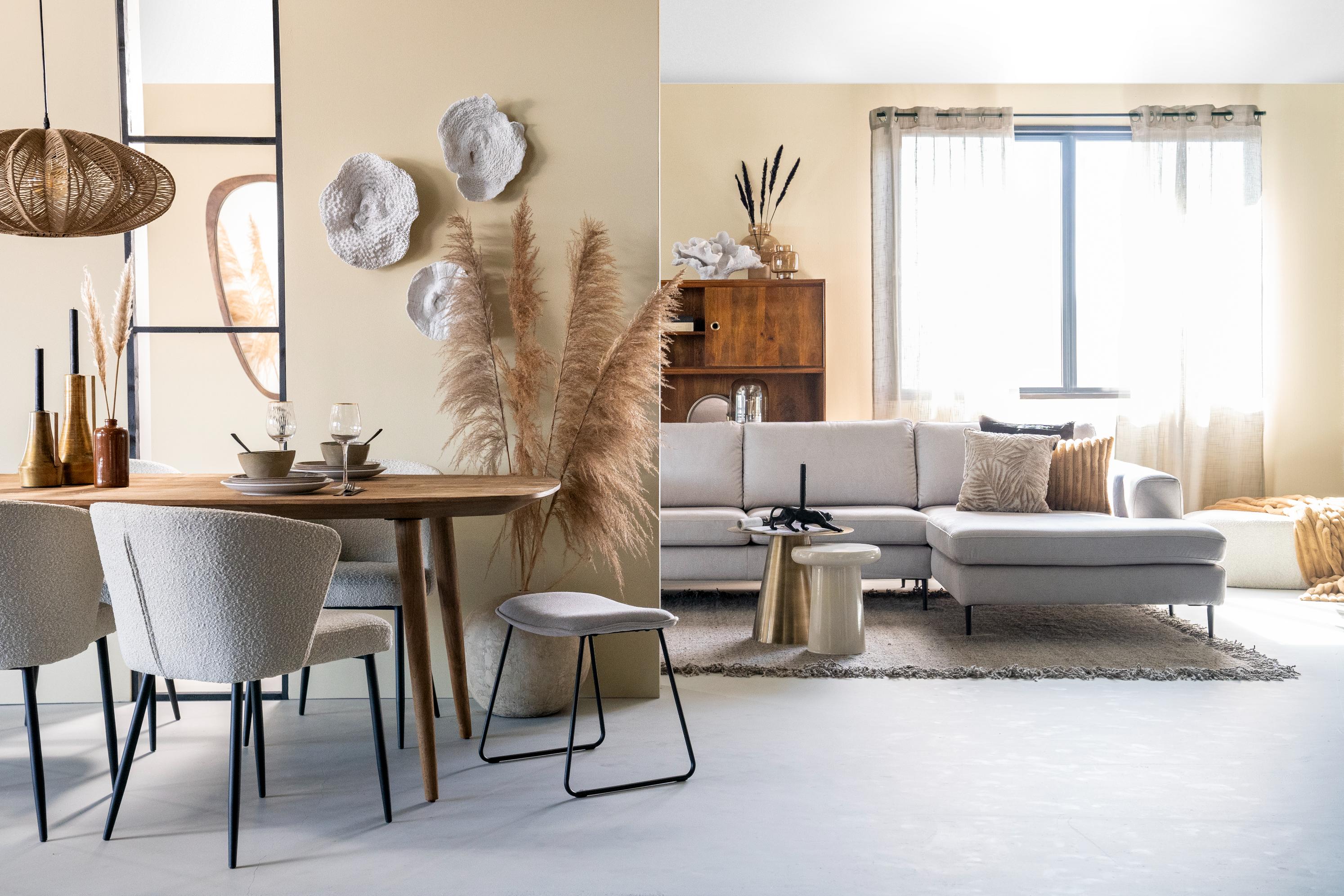 Tisch TABASSUM Teakholz