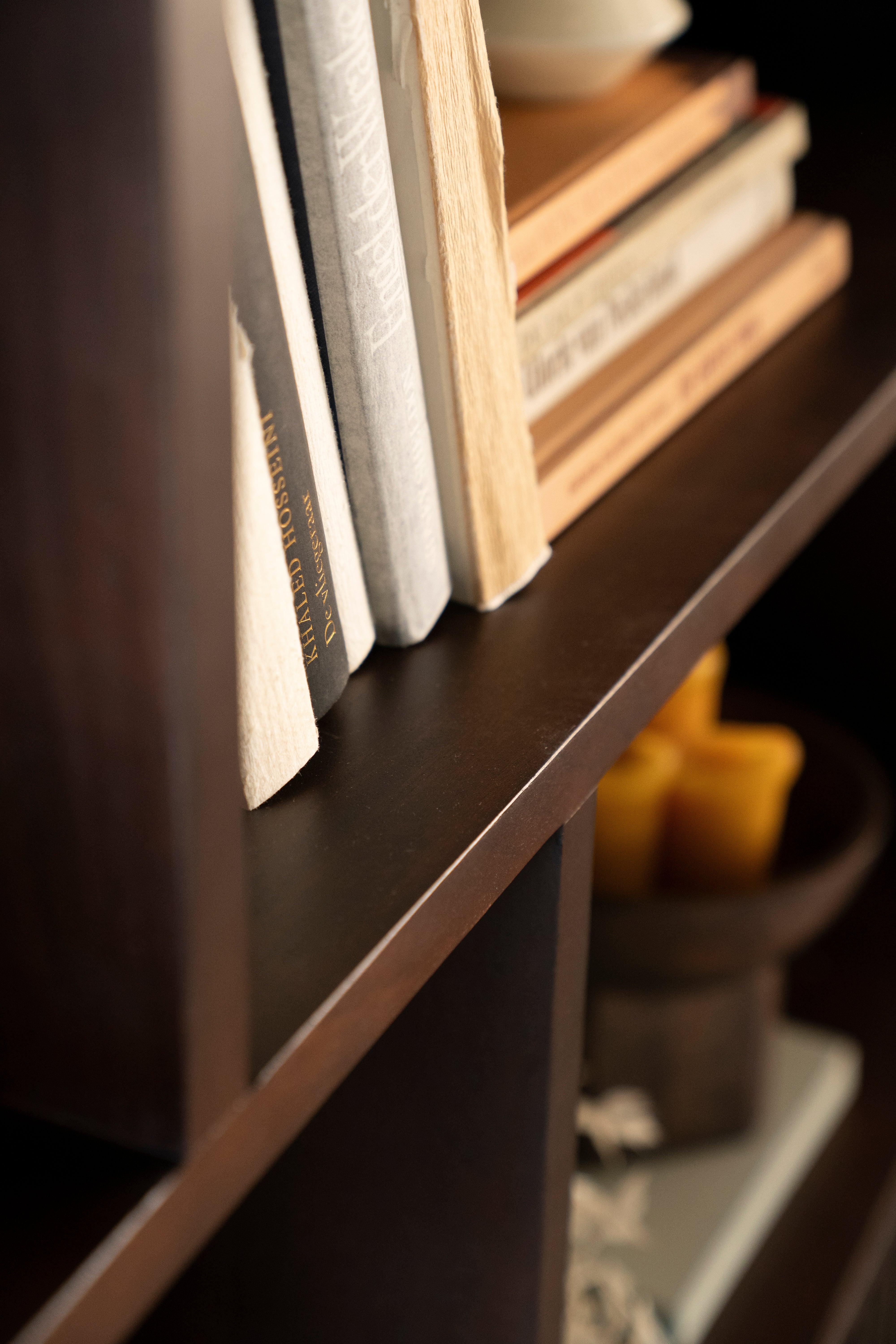 Regál REMI ciemnobrązowe drewno mango