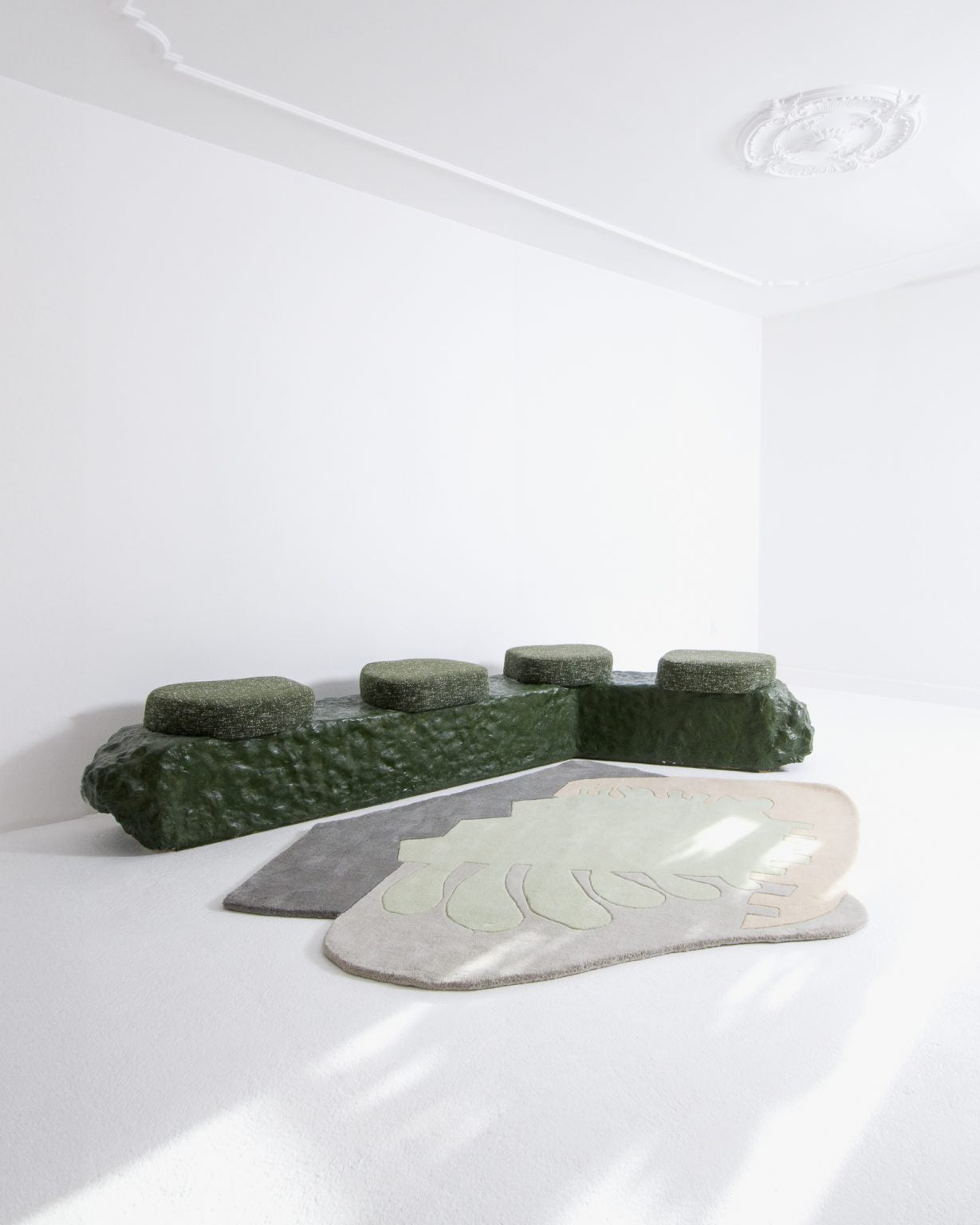 Dywan dekoracyjny asymetryczny FUSION zielony z szarym