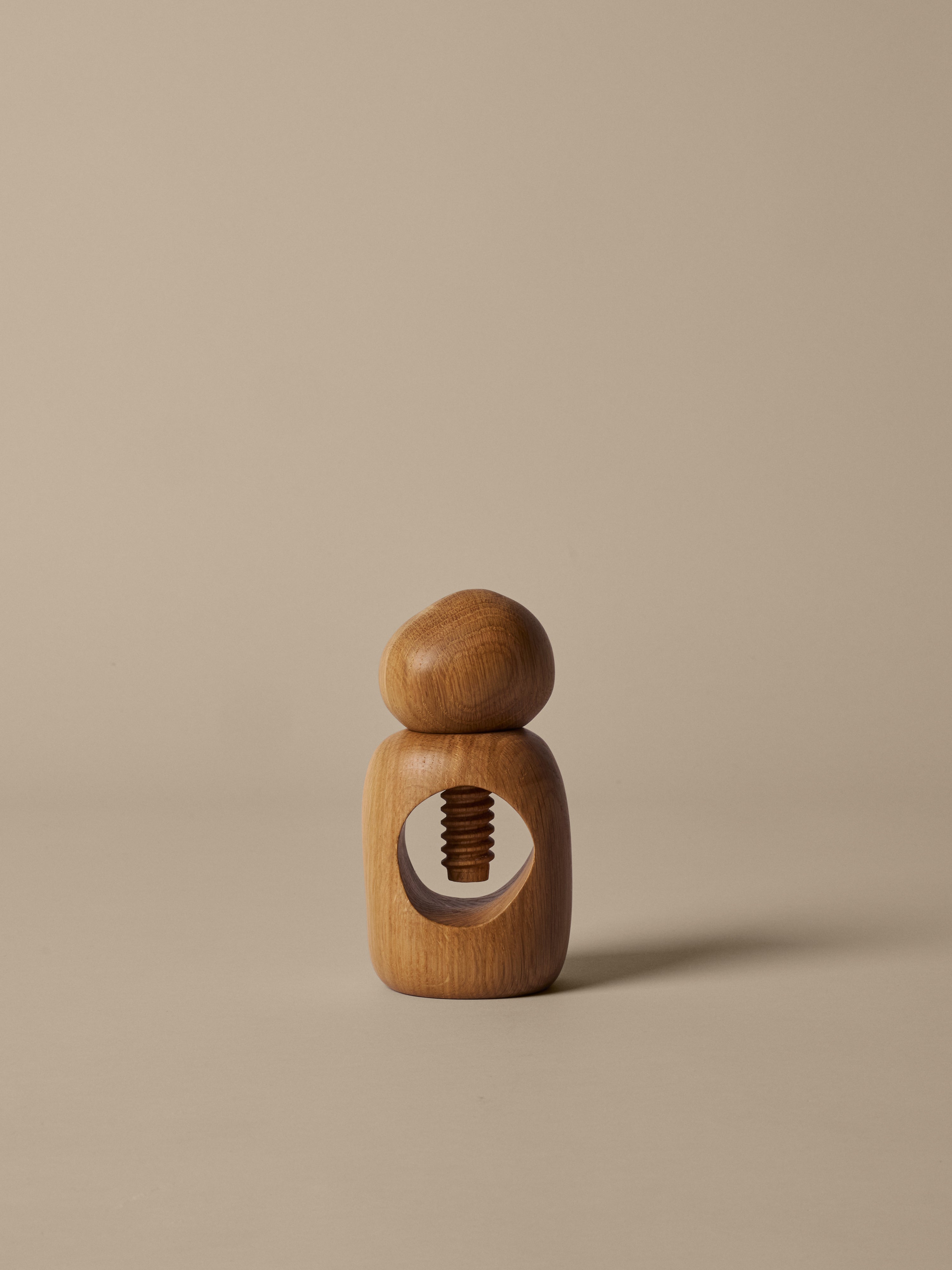 Dziadek do orzechów CAIRN drewno dębowe