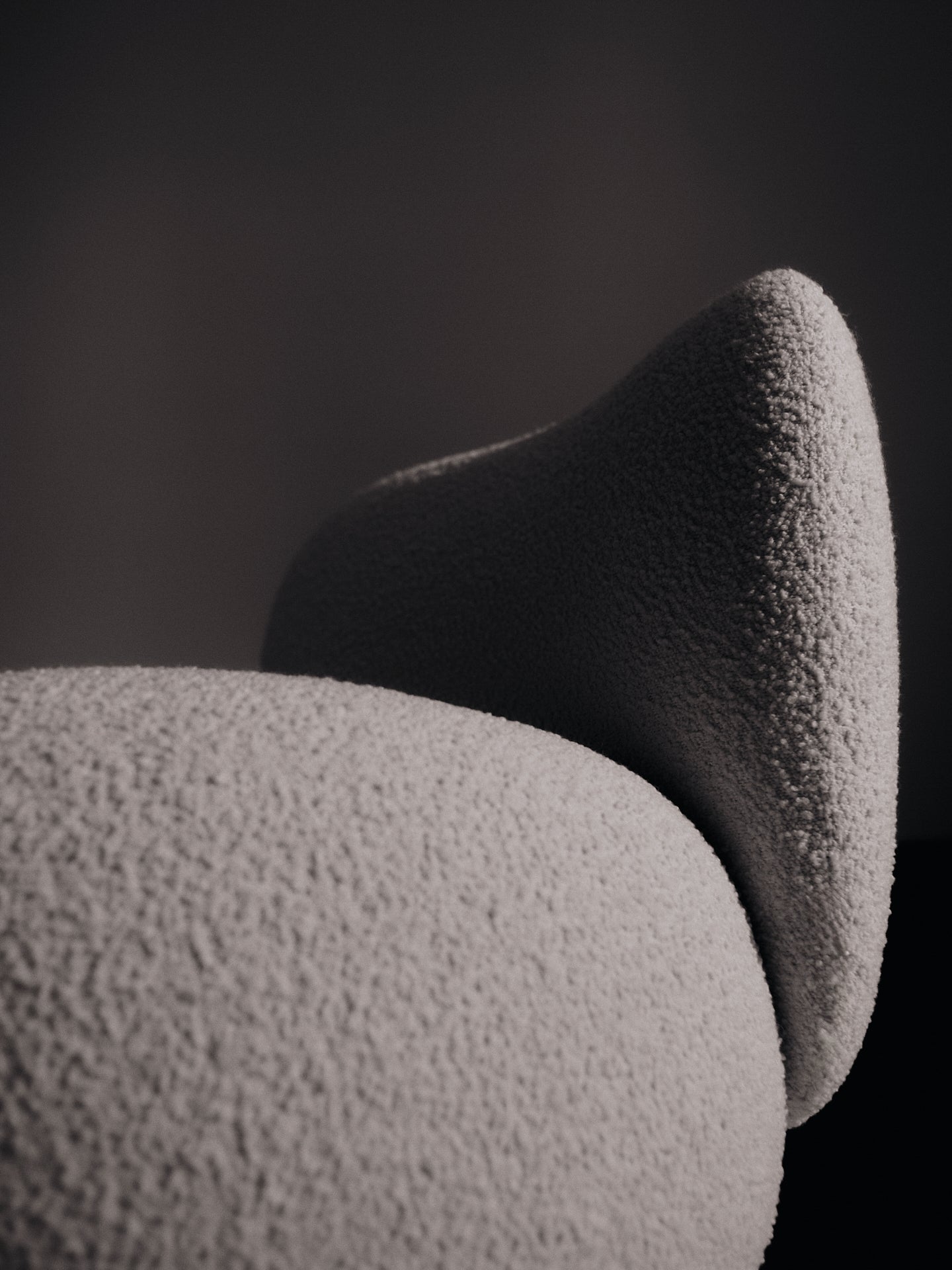 Fotel RICO PICCOLO LOUNGE Nordic Bouclé złamana biel