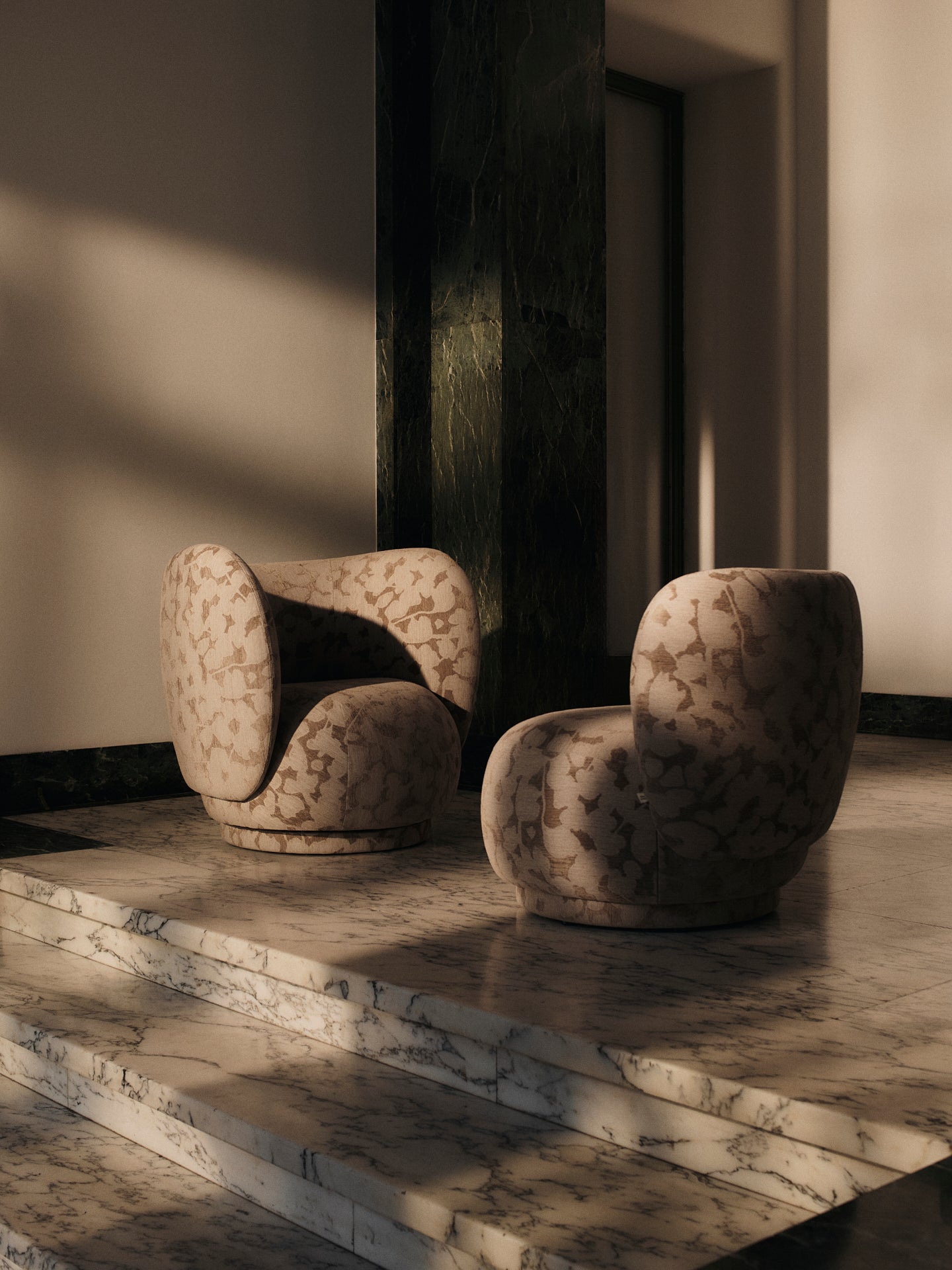 Swivel Armchair RICO PICCOLO LOUNGE Cilla taupe