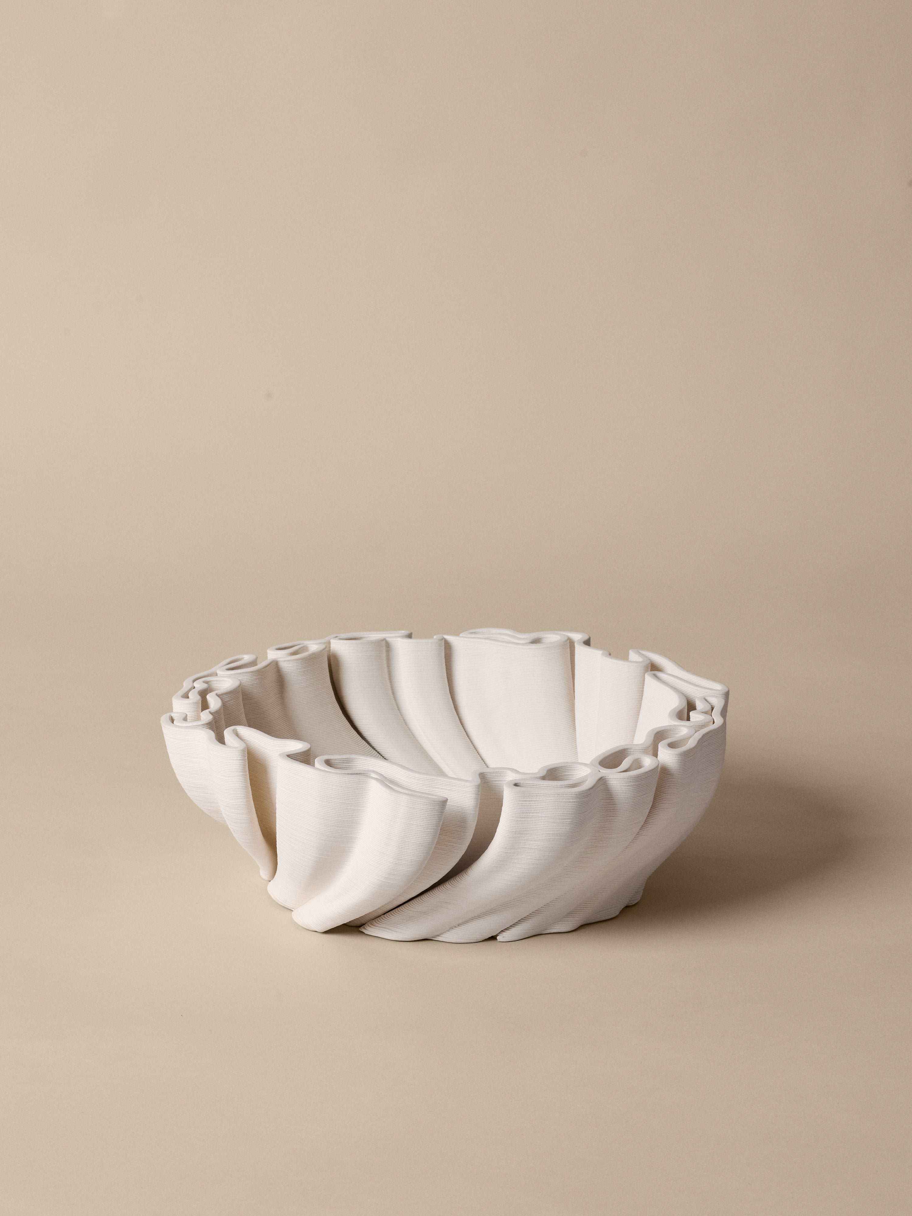 Misa DEDALI broken white